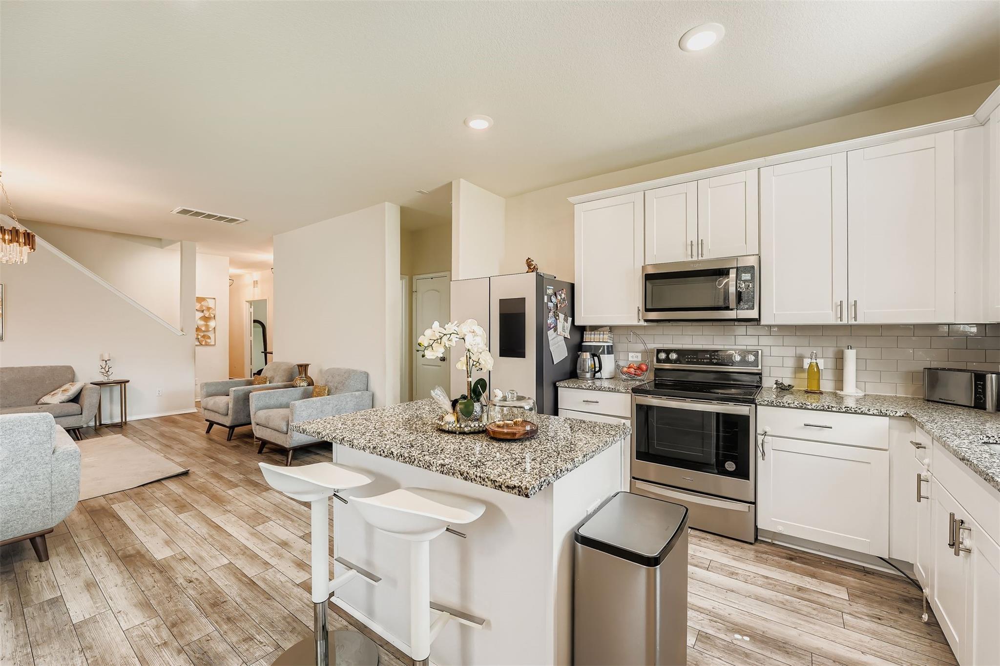 144 Gunther Way, Taylor, TX 76574