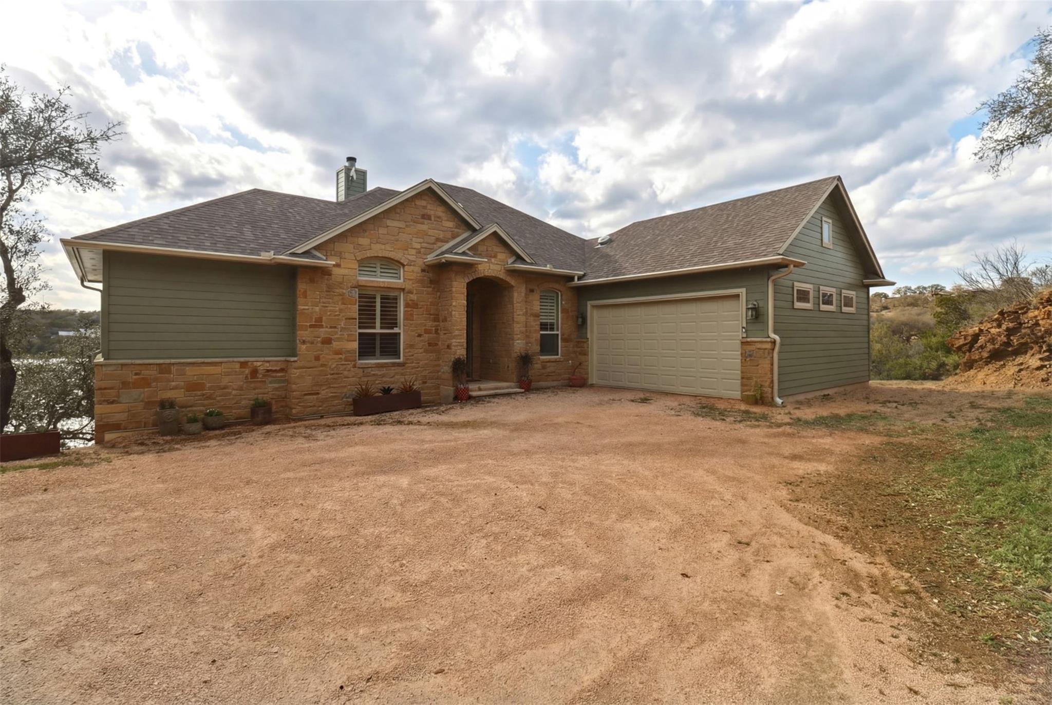 320 Park Ln, Burnet, TX 78611