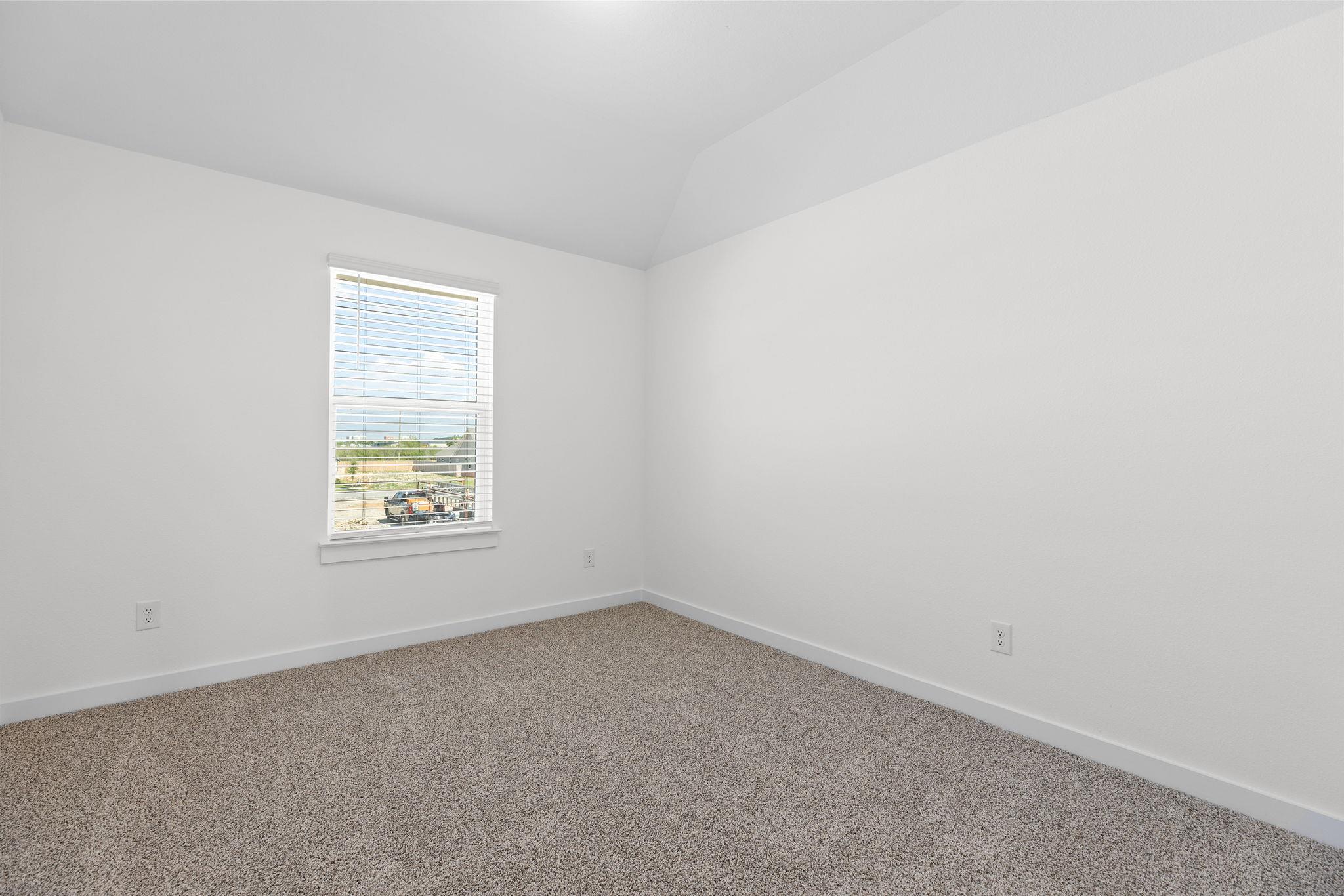 120 Hartson Dr, Taylor, TX 76574