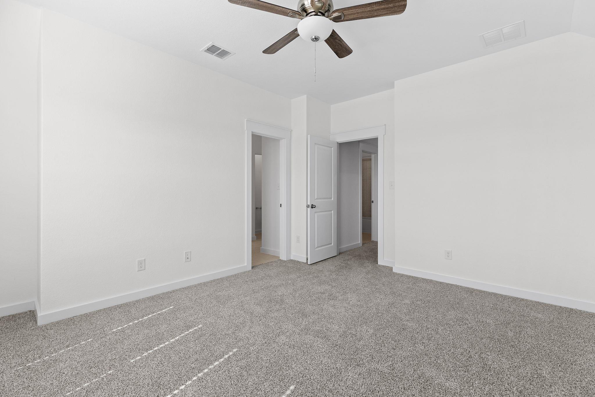 120 Hartson Dr, Taylor, TX 76574