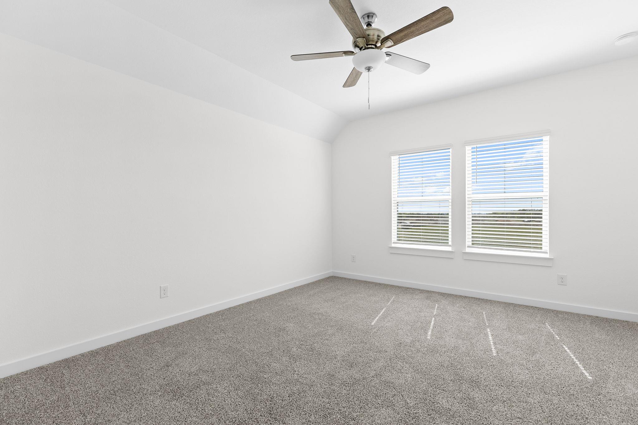 120 Hartson Dr, Taylor, TX 76574