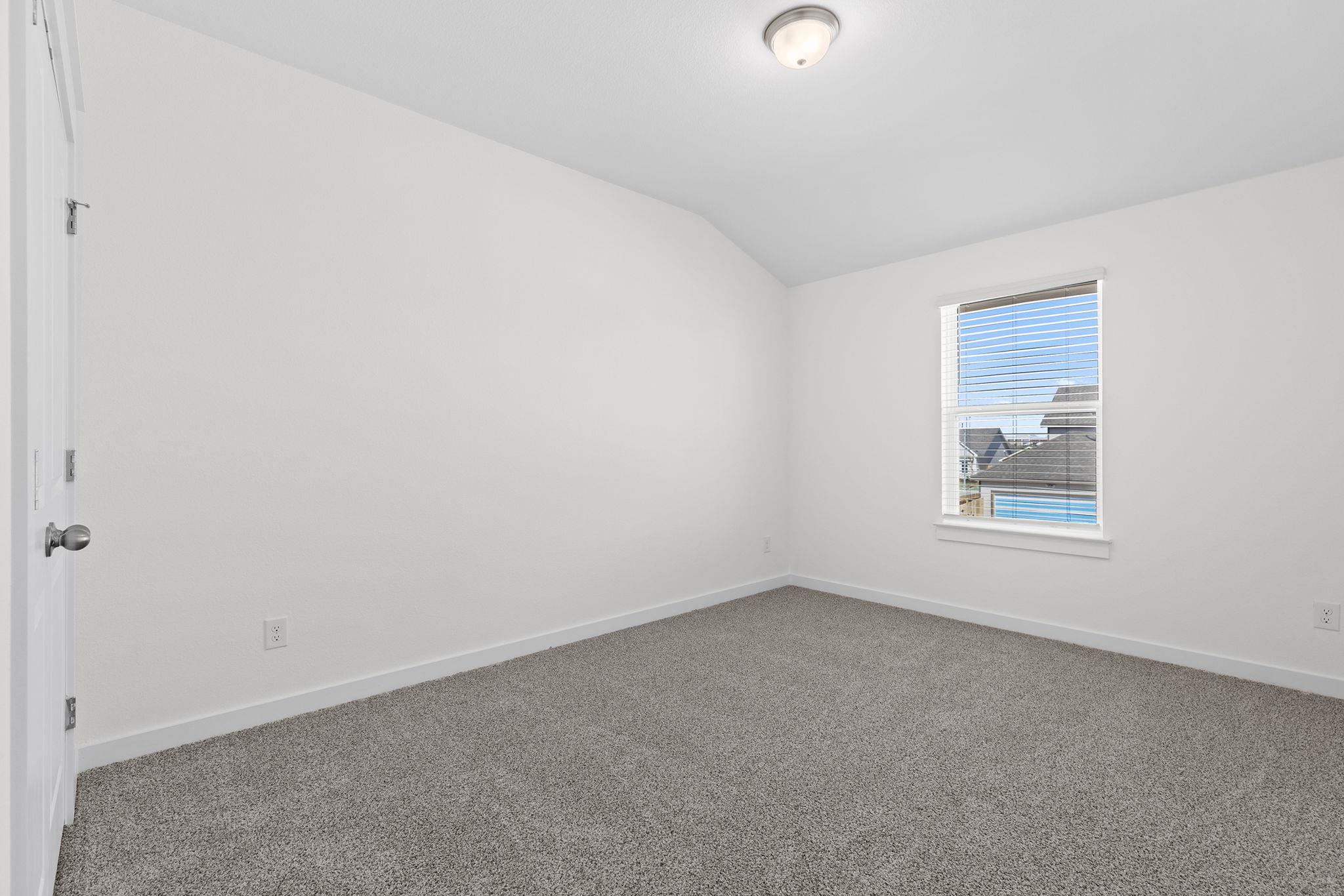 120 Hartson Dr, Taylor, TX 76574