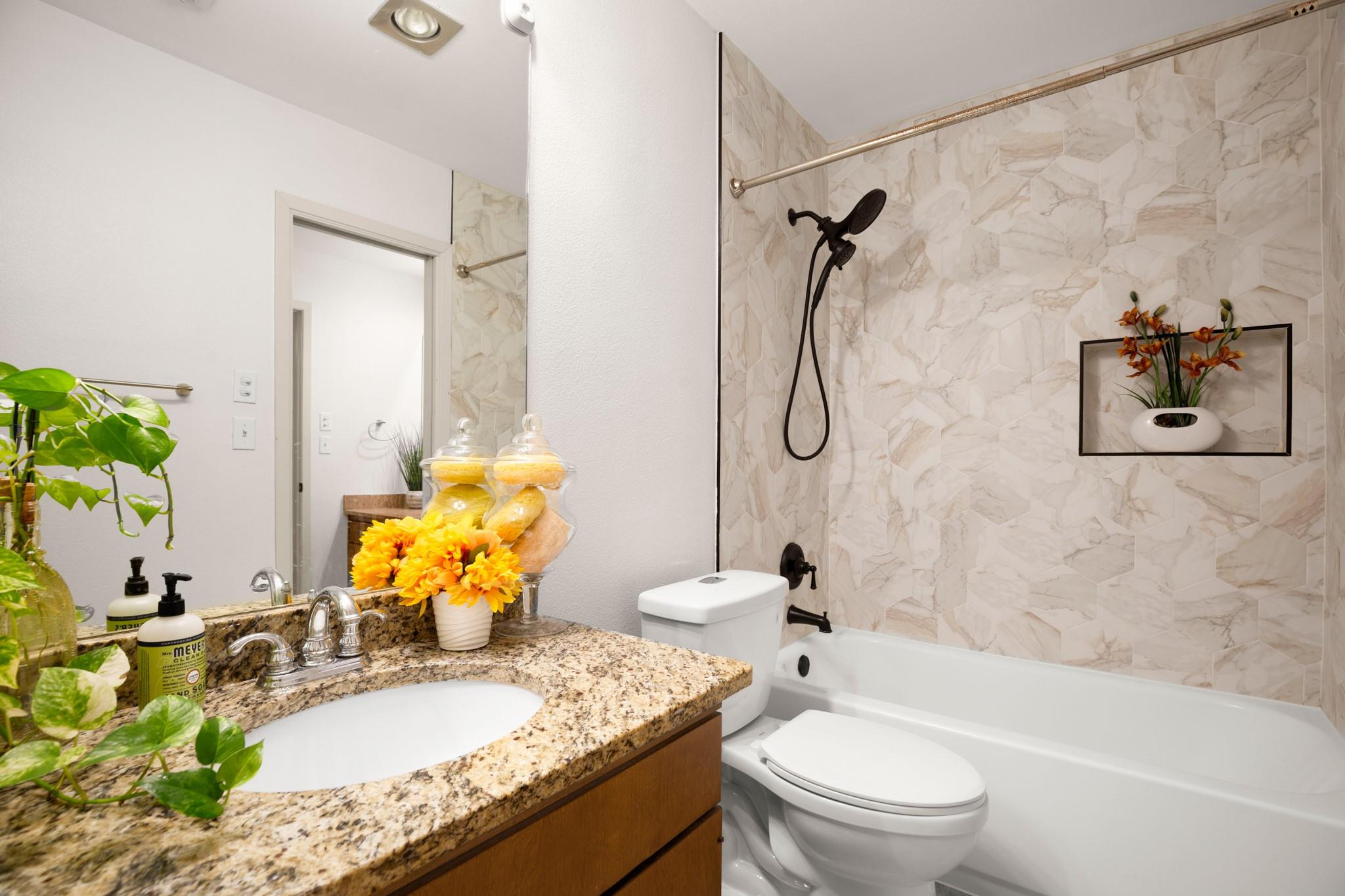 9001 Parkfield Dr # B, Austin, TX 78758