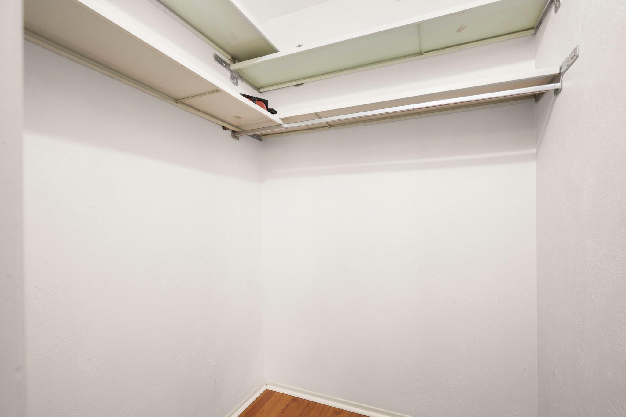 9001 Parkfield Dr # B, Austin, TX 78758