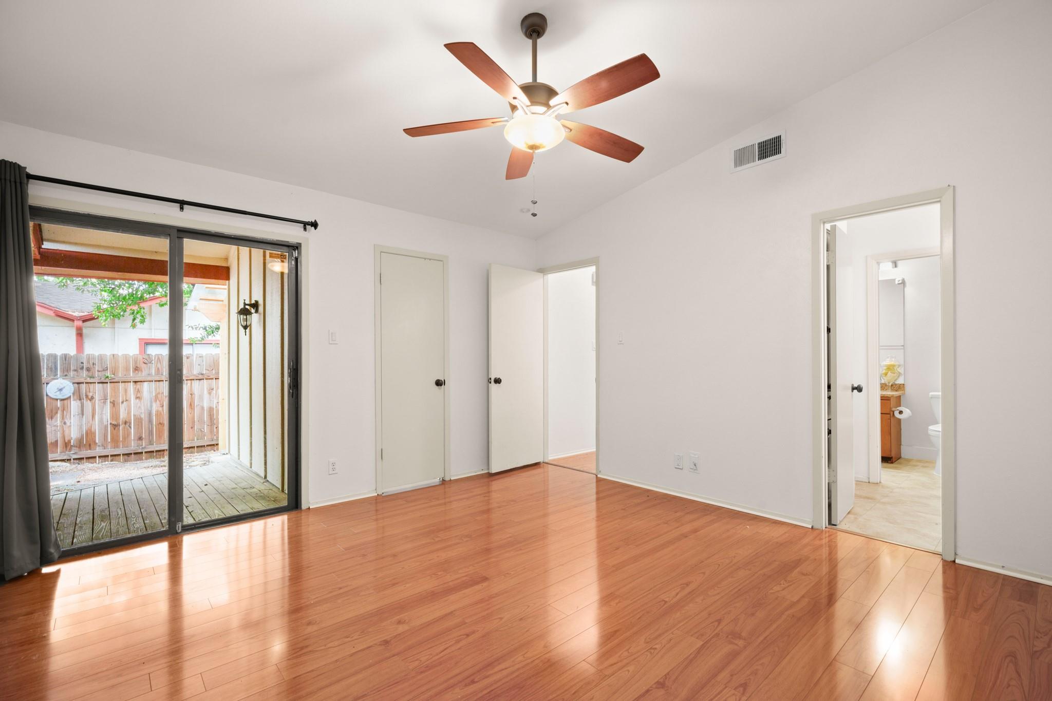 9001 Parkfield Dr # B, Austin, TX 78758