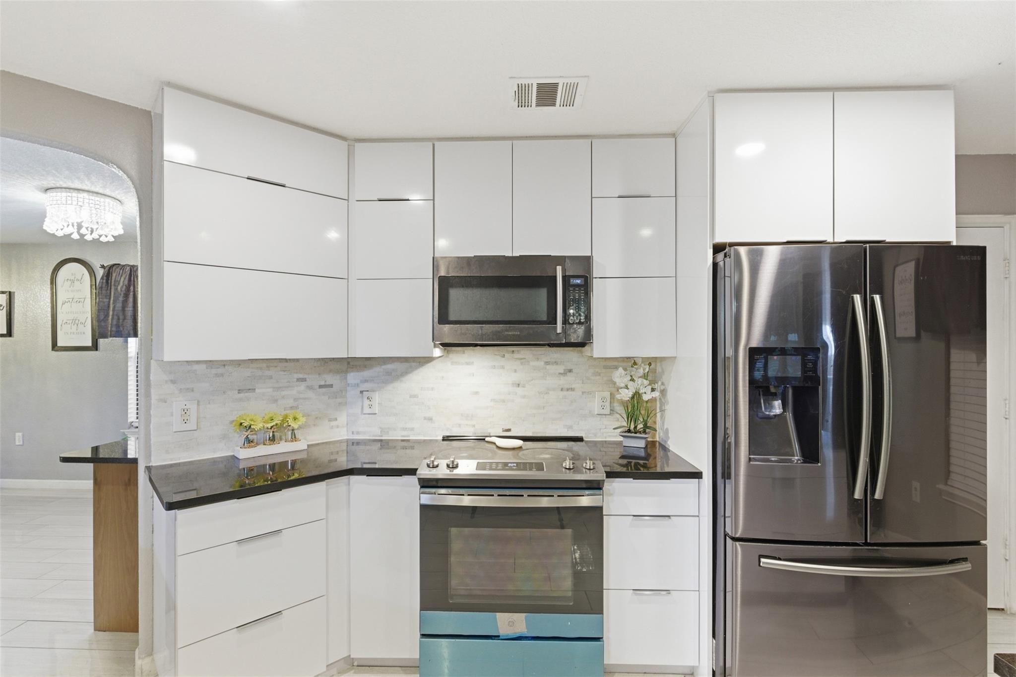 5701 Malarkey Rd, Del Valle, TX 78617