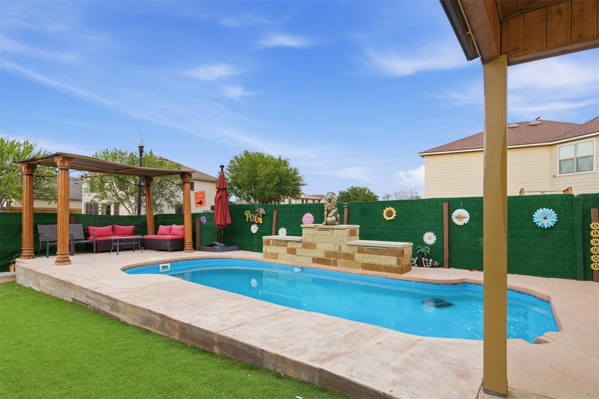 5701 Malarkey Rd, Del Valle, TX 78617