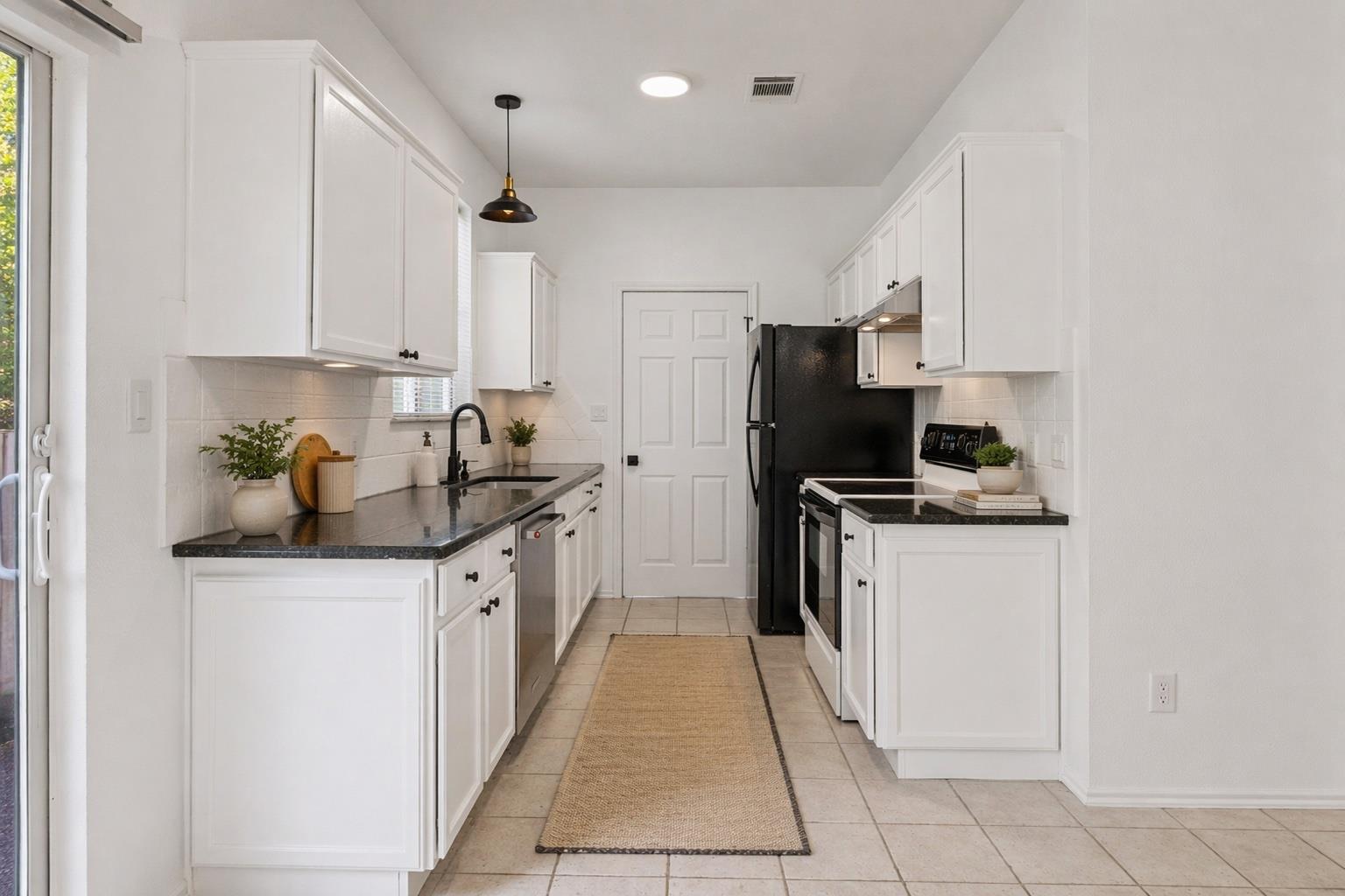 4501 Whispering Valley Dr # 29, Austin, TX 78727