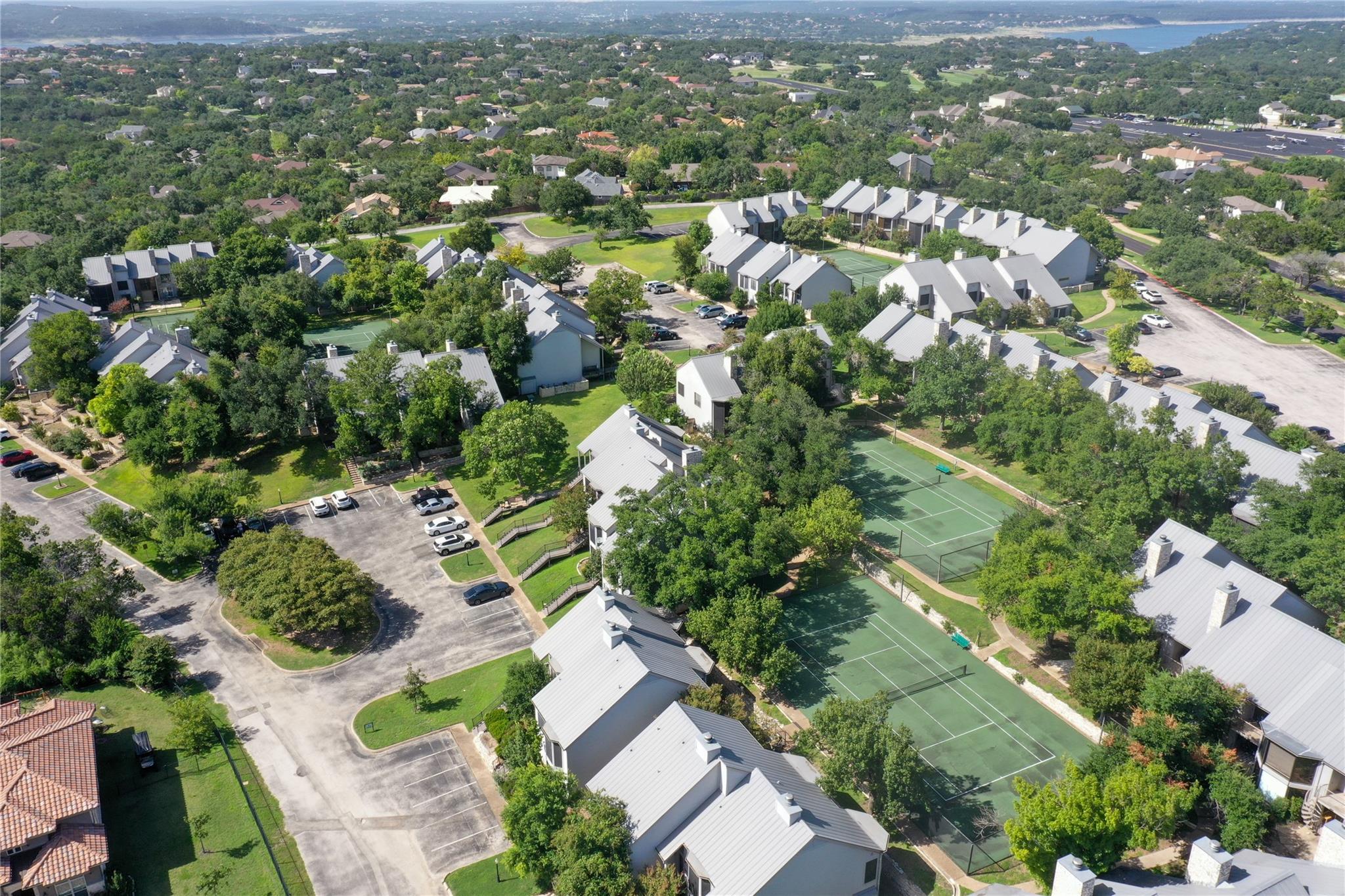 200 World Of Tennis Sq # 200, Lakeway, TX 78738