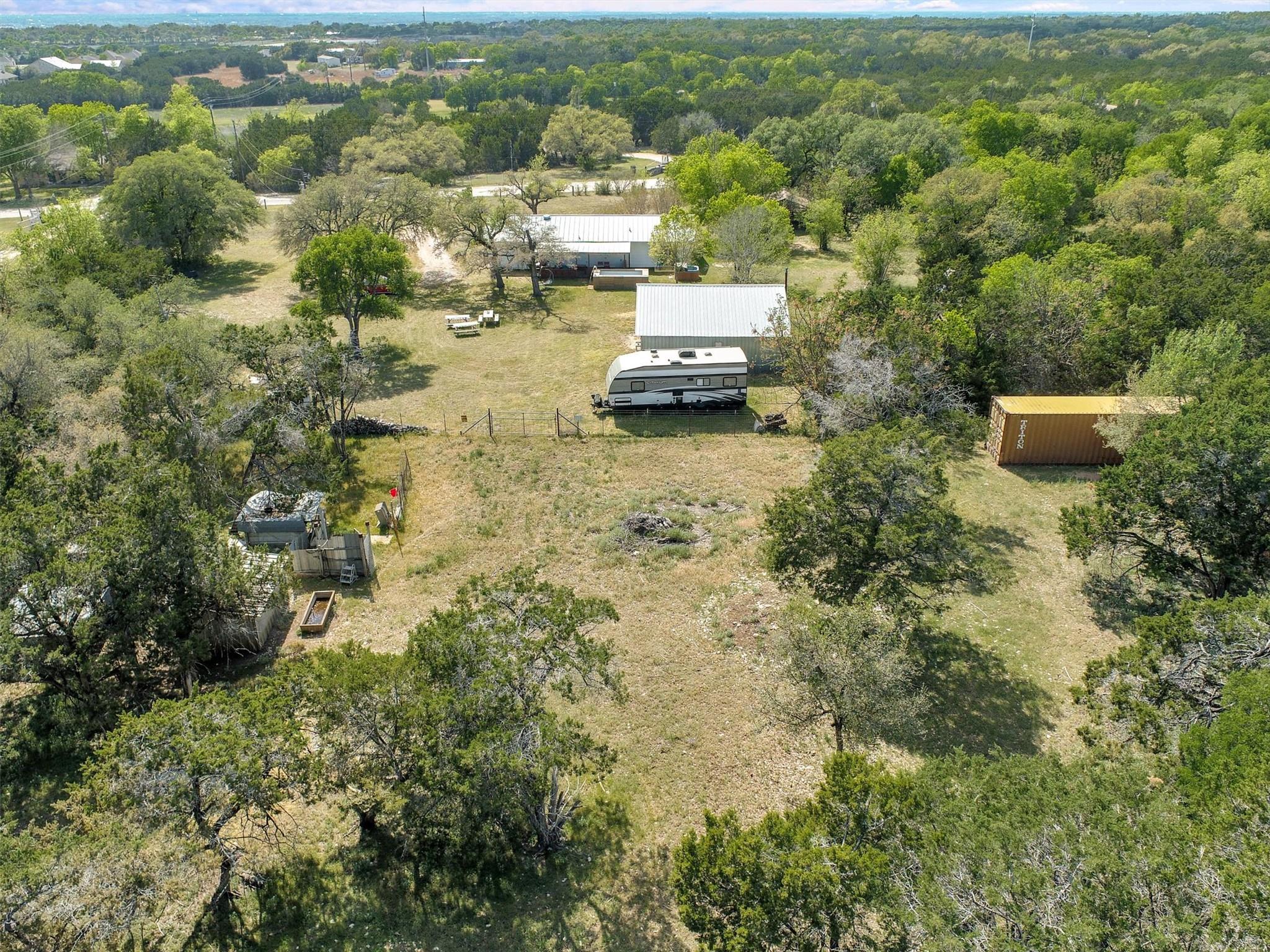 801 Live Oak Trl, Liberty Hill, TX 78642