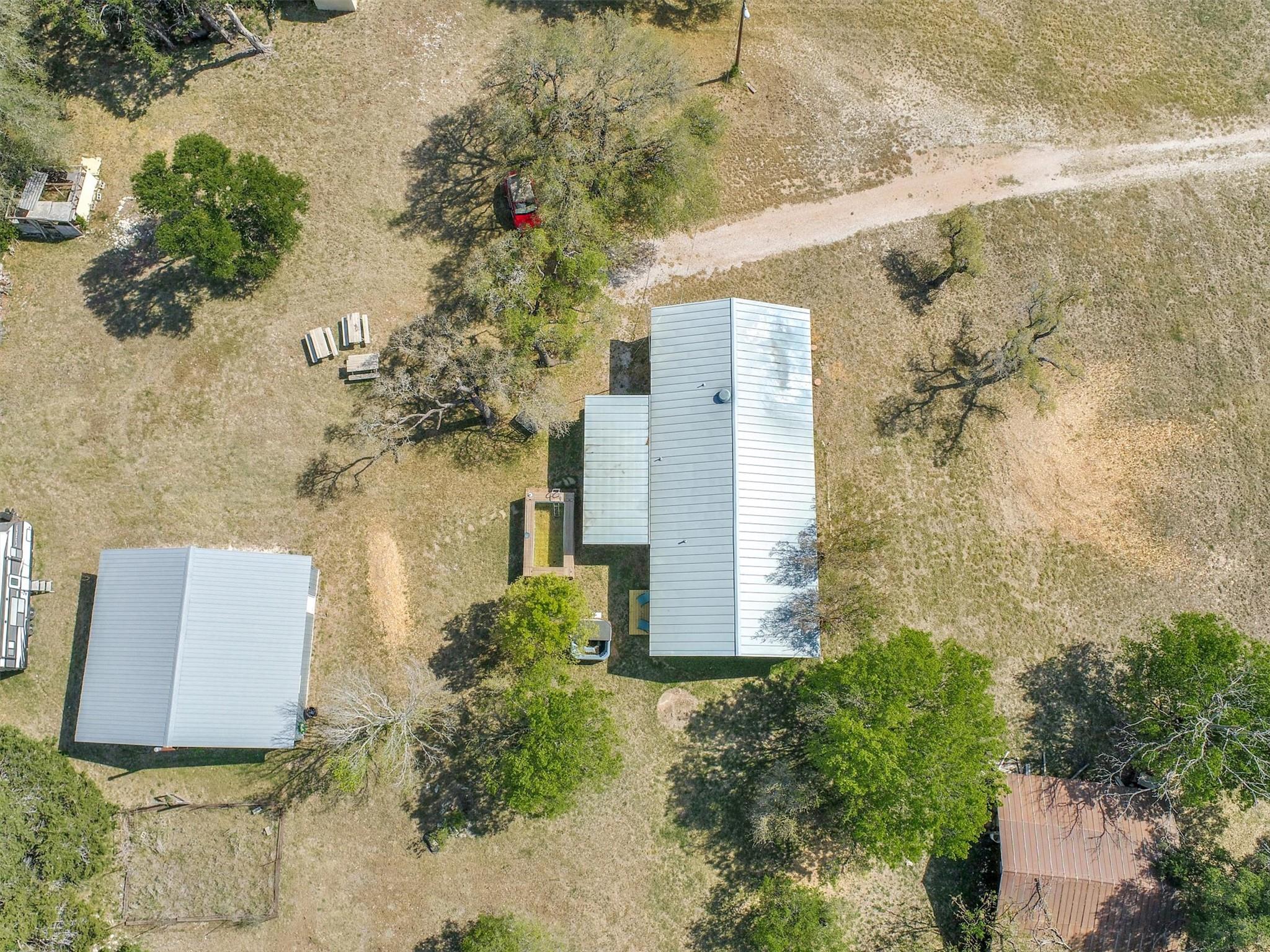 801 Live Oak Trl, Liberty Hill, TX 78642