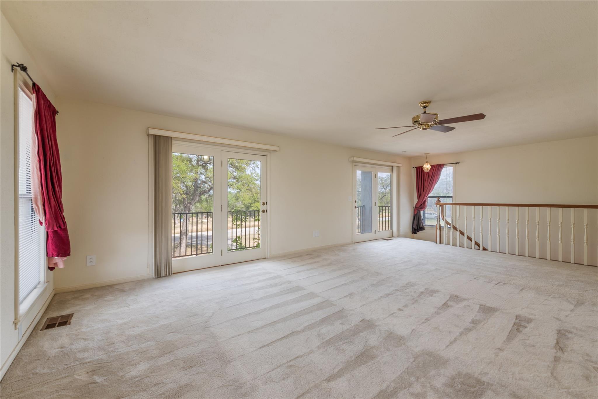 4948 Travis Oaks Dr, Marble Falls, TX 78654