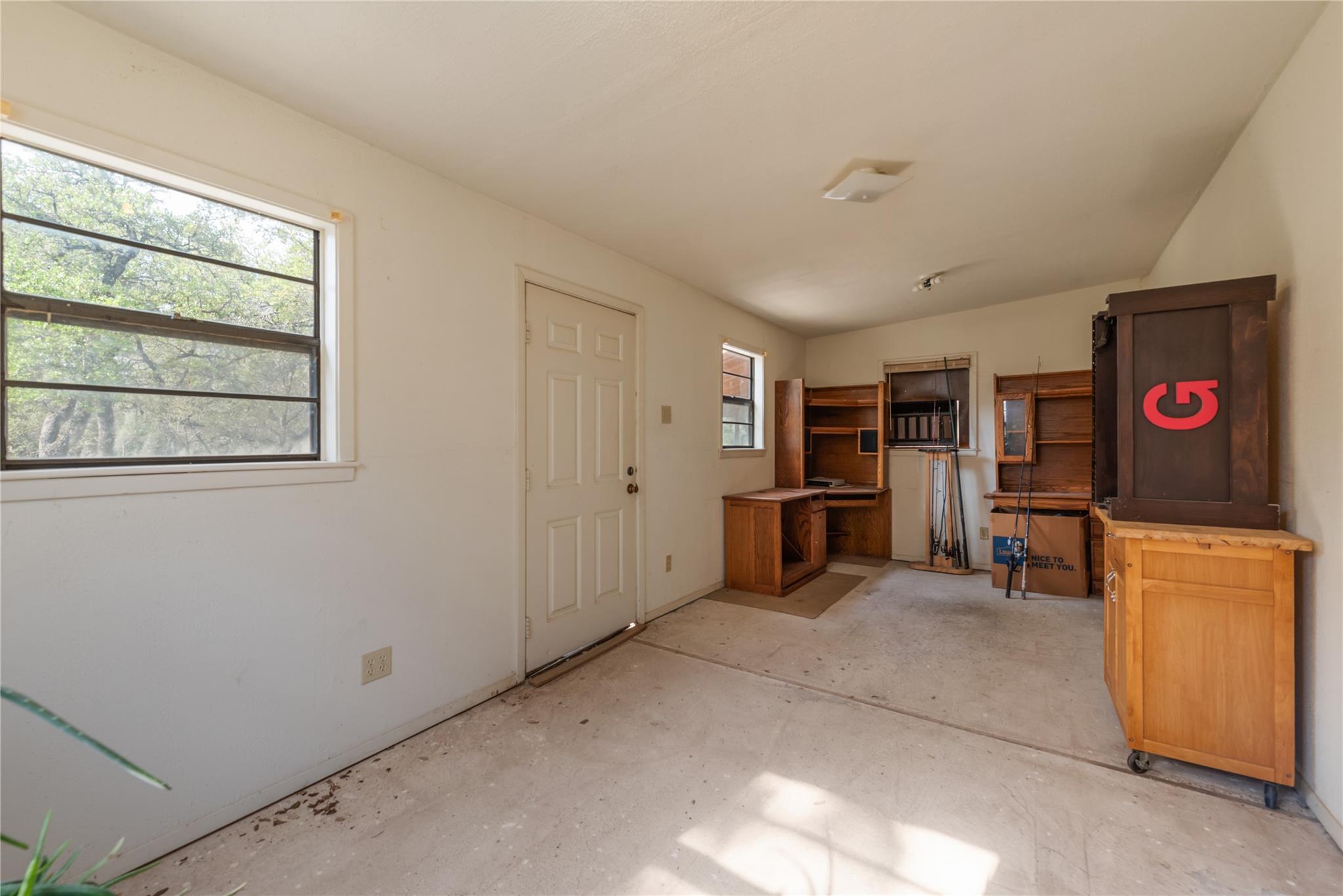 4948 Travis Oaks Dr, Marble Falls, TX 78654