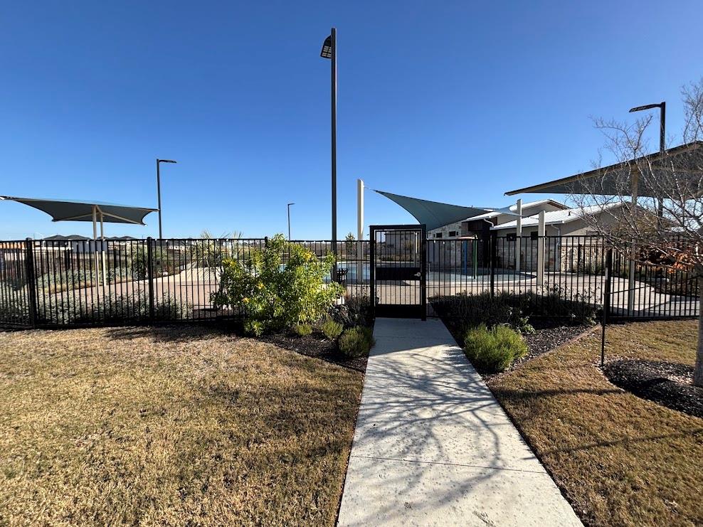 189 Bull Lake Cir, Buda, TX 78610