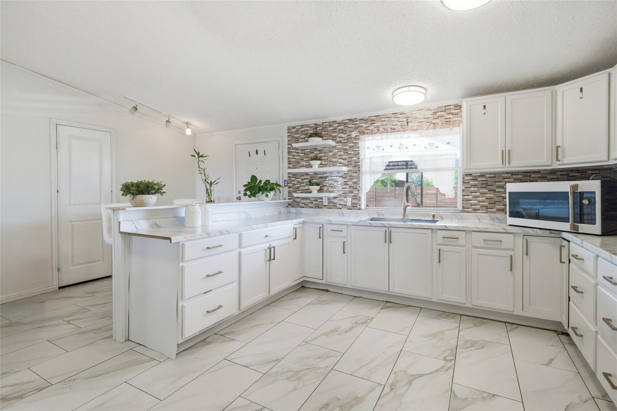 13708 Optimismo Ter, Kyle, TX 78640