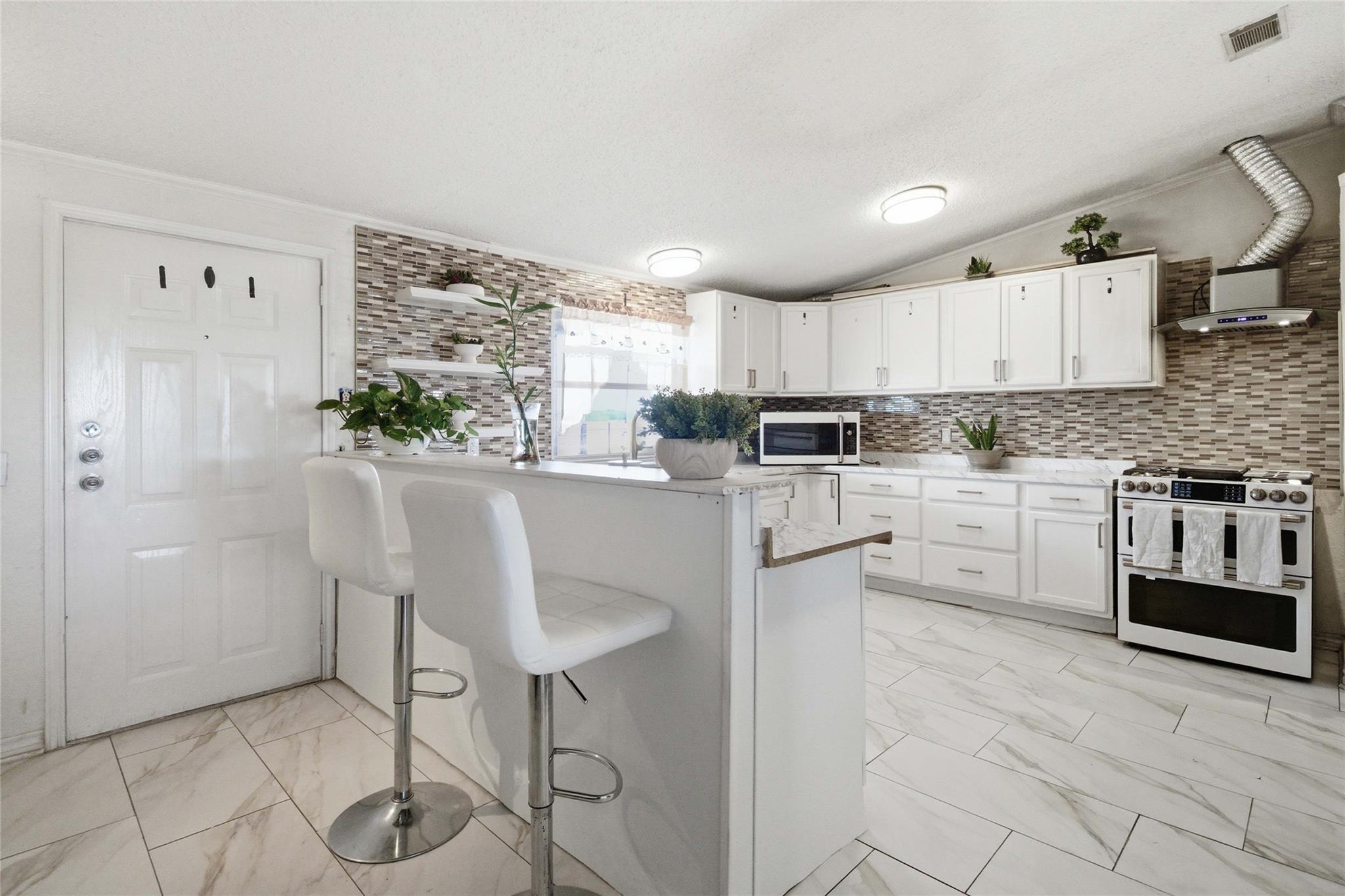 13708 Optimismo Ter, Kyle, TX 78640