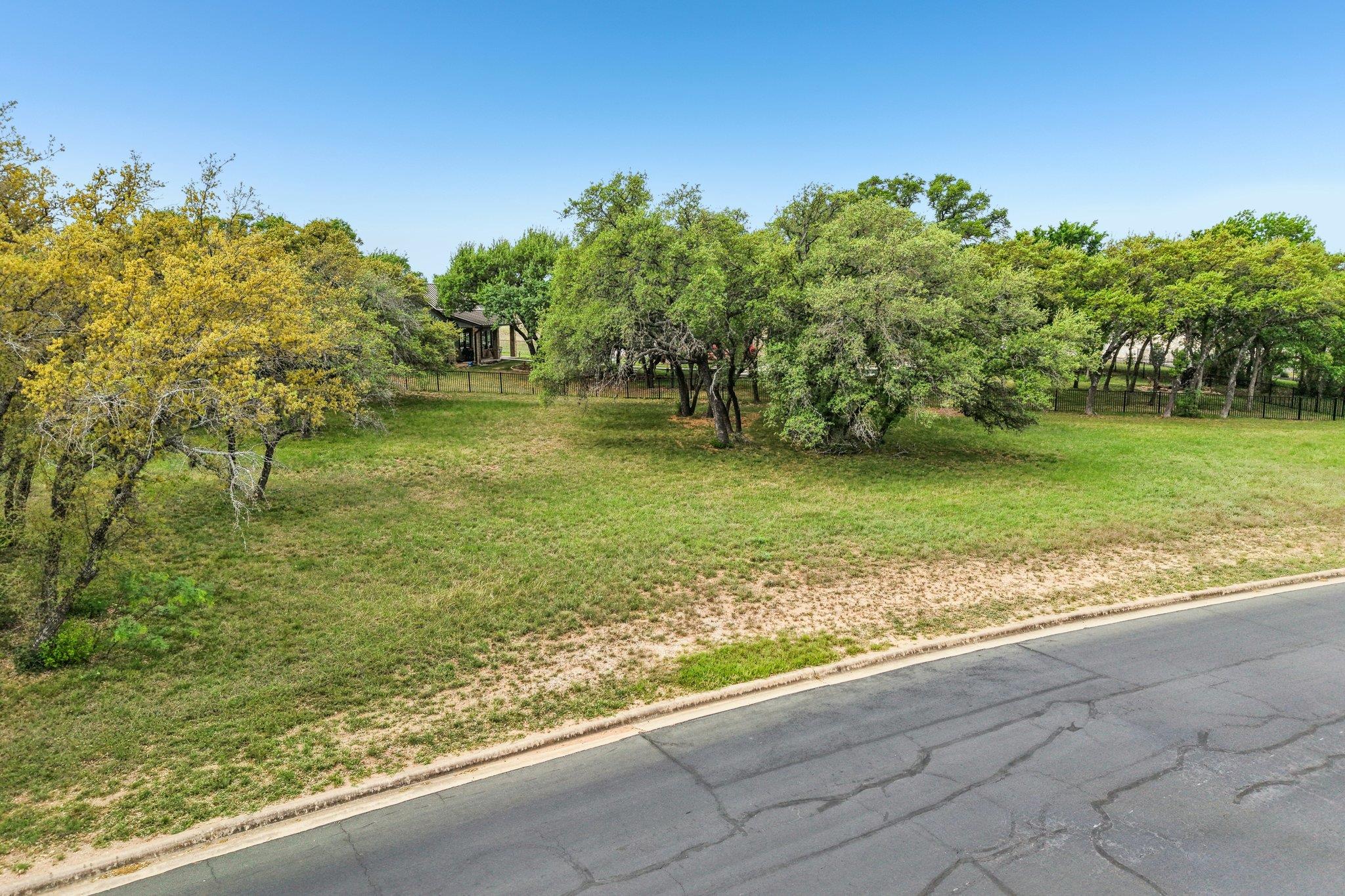 26101 Masters Pkwy, Spicewood, TX 78669