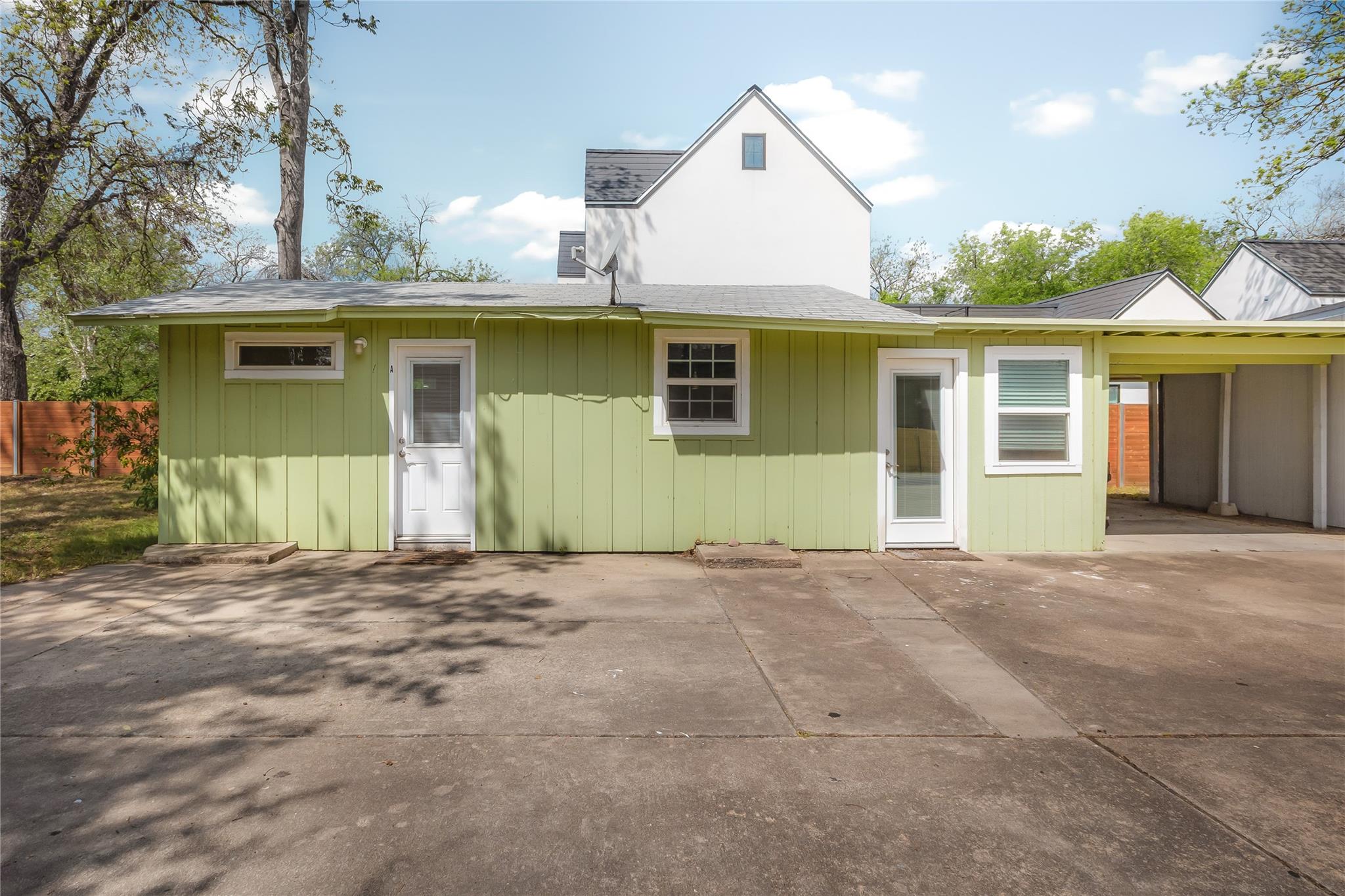1706 Riverview St, Austin, TX 78702