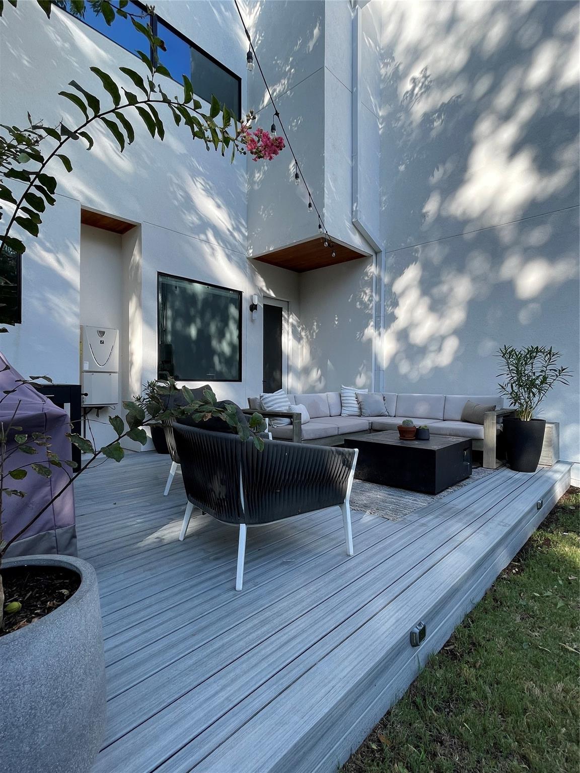 409 Clover Ct # A, Austin, TX 78745