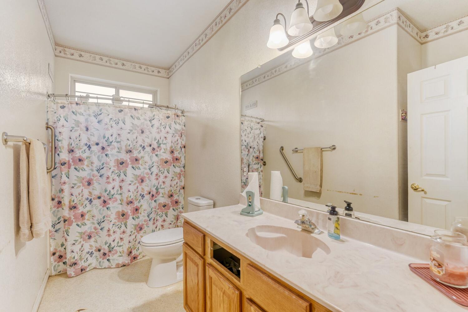 39 La Toya Trl, Wimberley, TX 78676