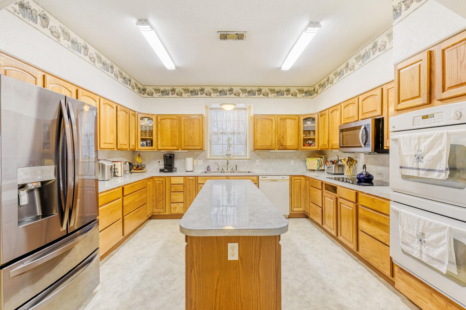 39 La Toya Trl, Wimberley, TX 78676