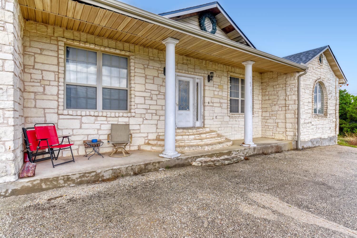 39 La Toya Trl, Wimberley, TX 78676