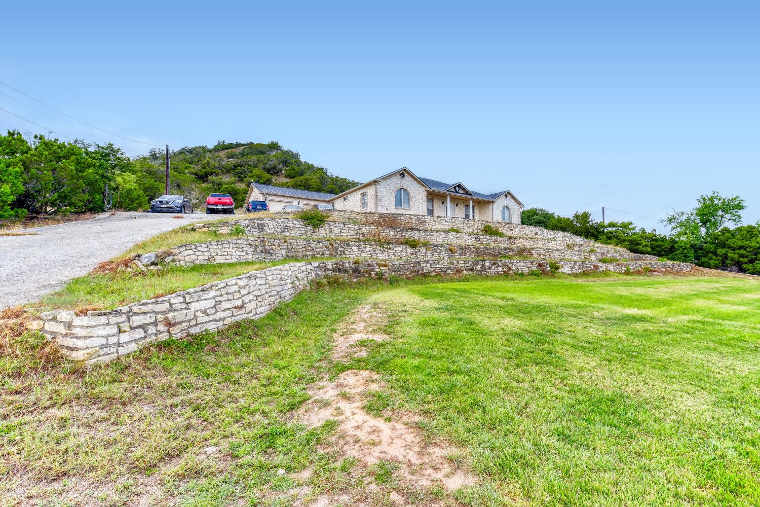 39 La Toya Trl, Wimberley, TX 78676