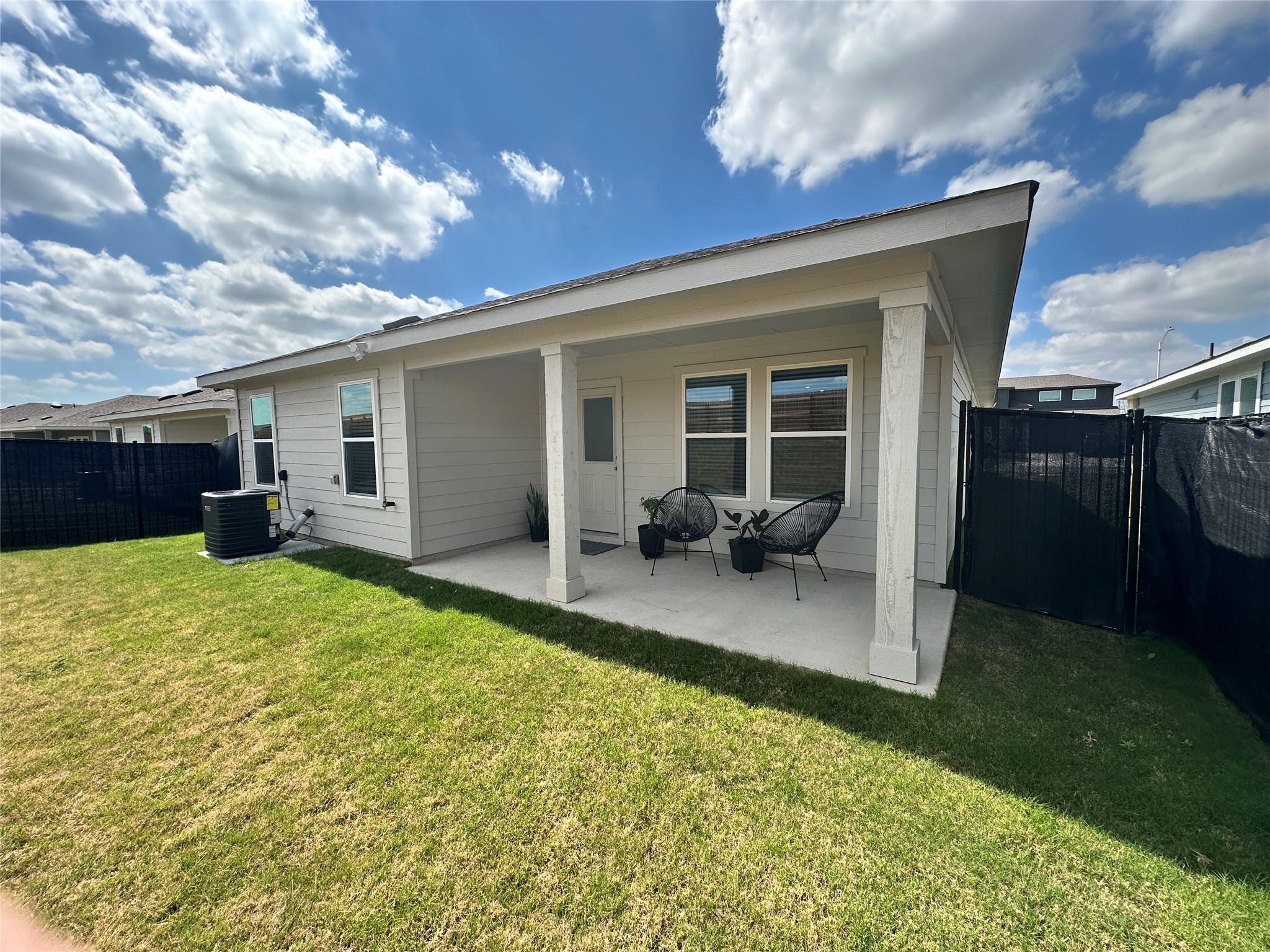 9613 Oxbow Strap Dr, Austin, TX 78724