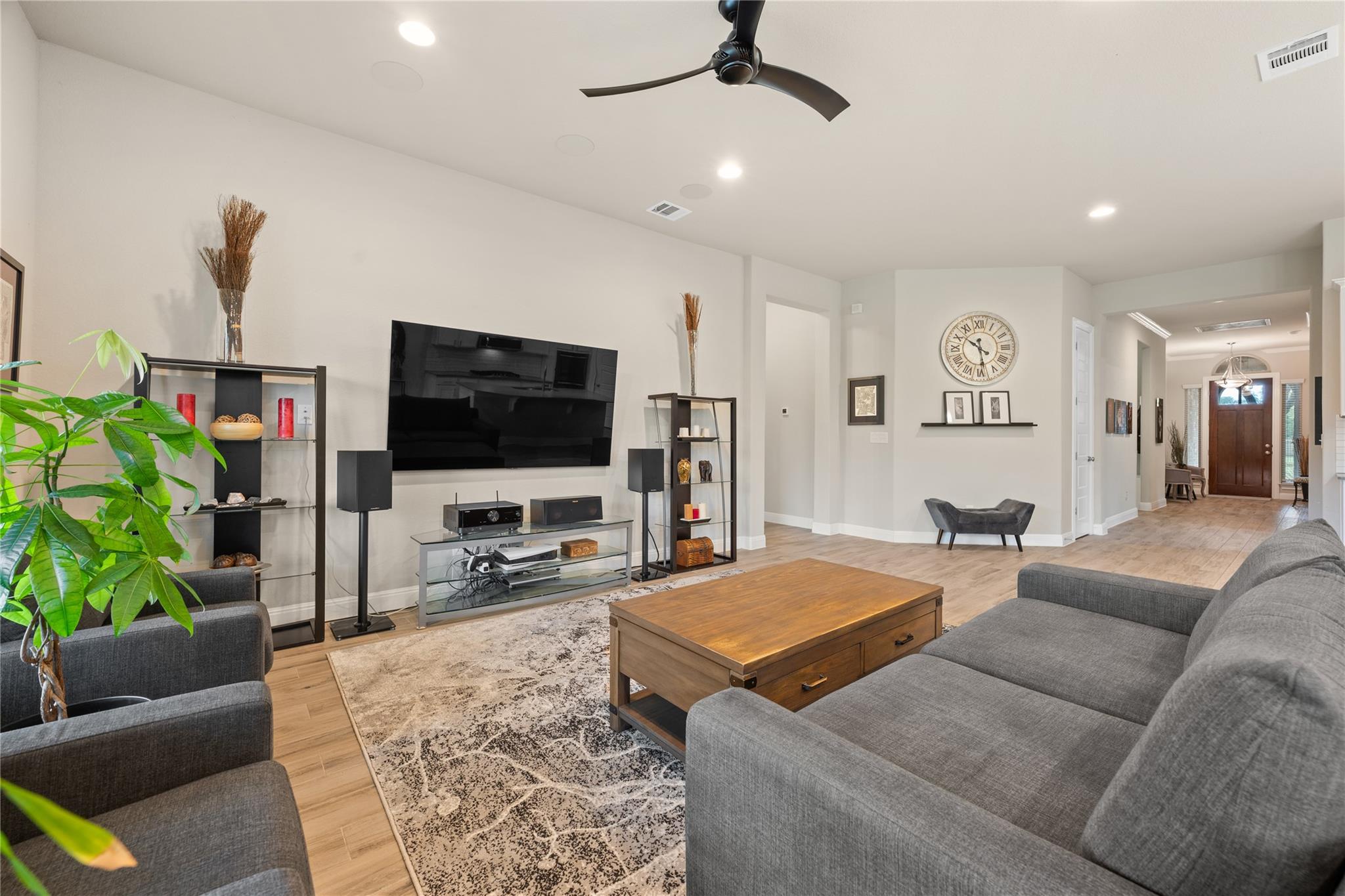 113 Orange Mimosa Ln, Leander, TX 78641