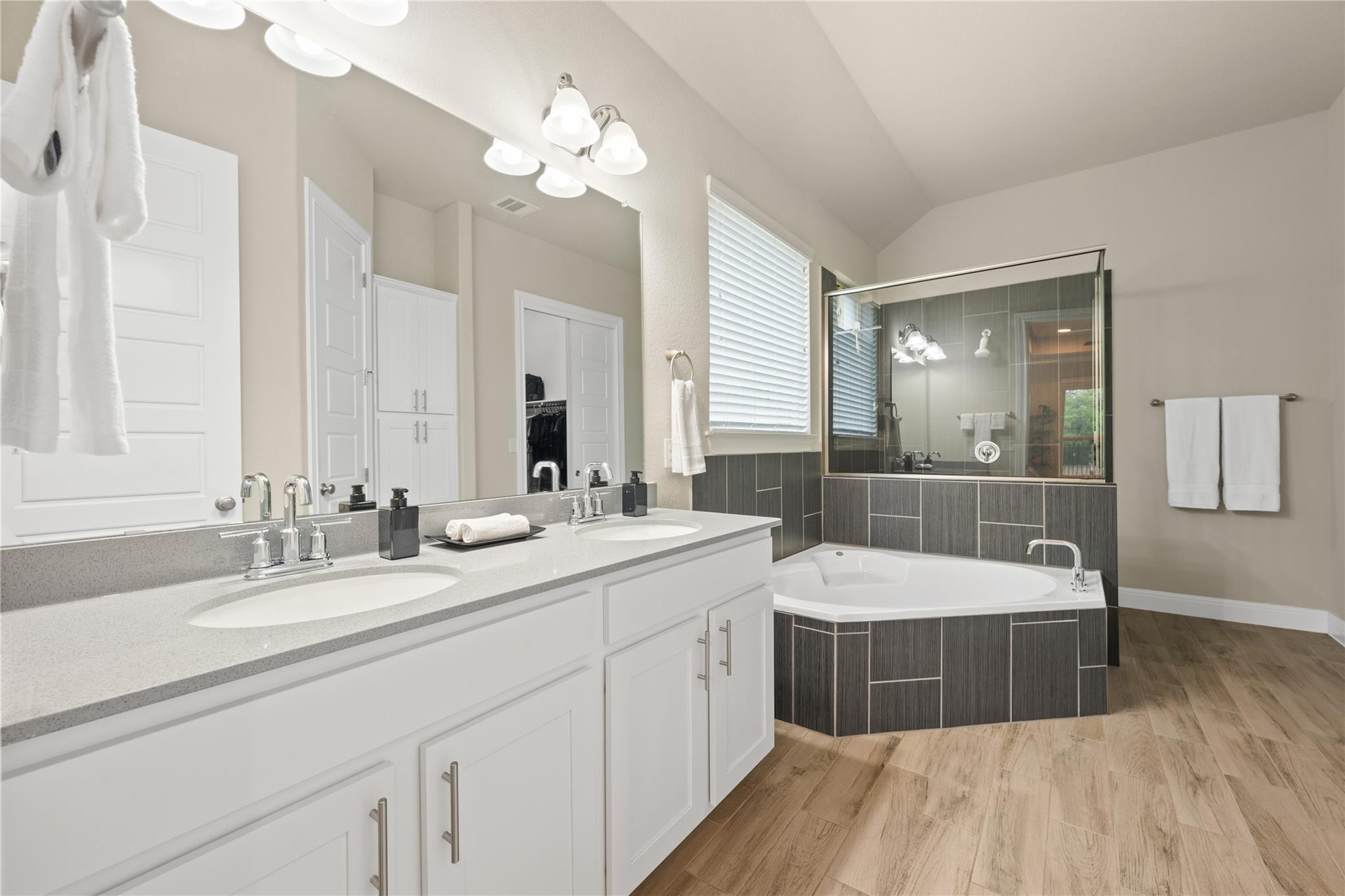 113 Orange Mimosa Ln, Leander, TX 78641