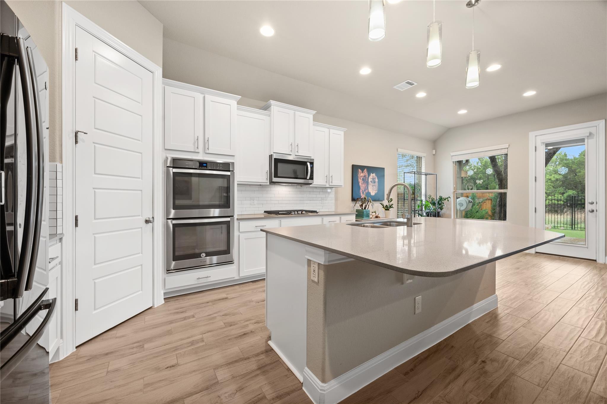 113 Orange Mimosa Ln, Leander, TX 78641