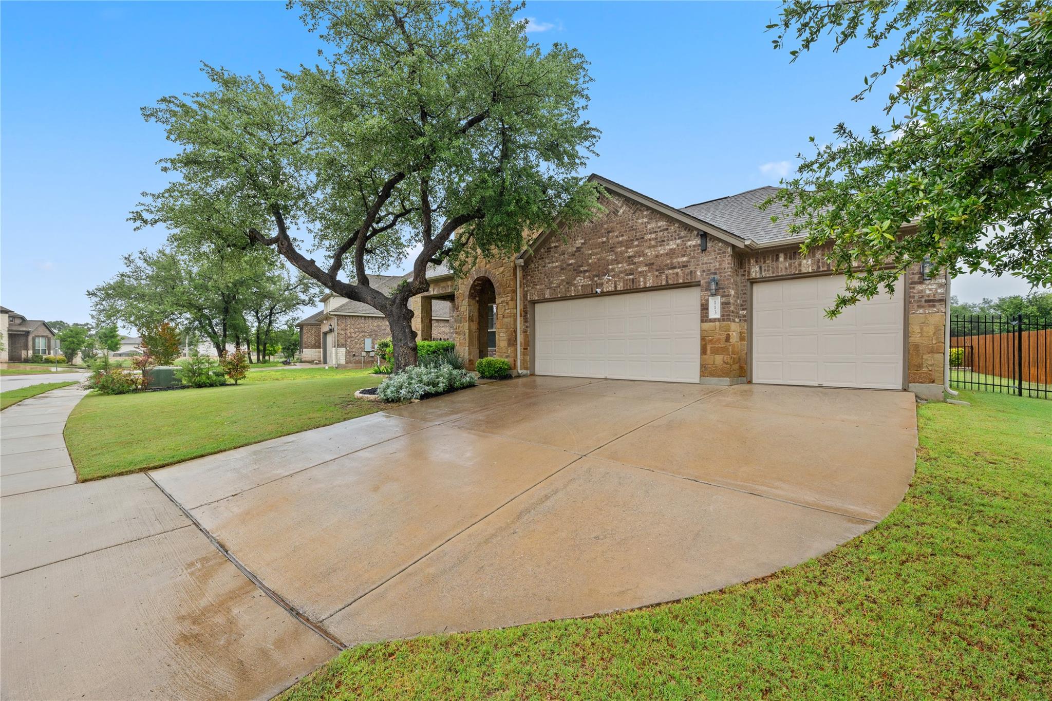 113 Orange Mimosa Ln, Leander, TX 78641