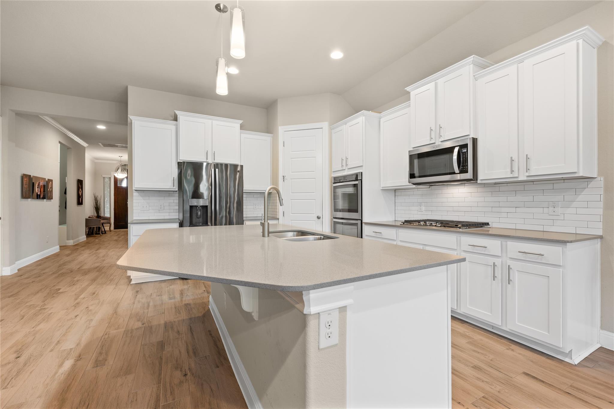 113 Orange Mimosa Ln, Leander, TX 78641