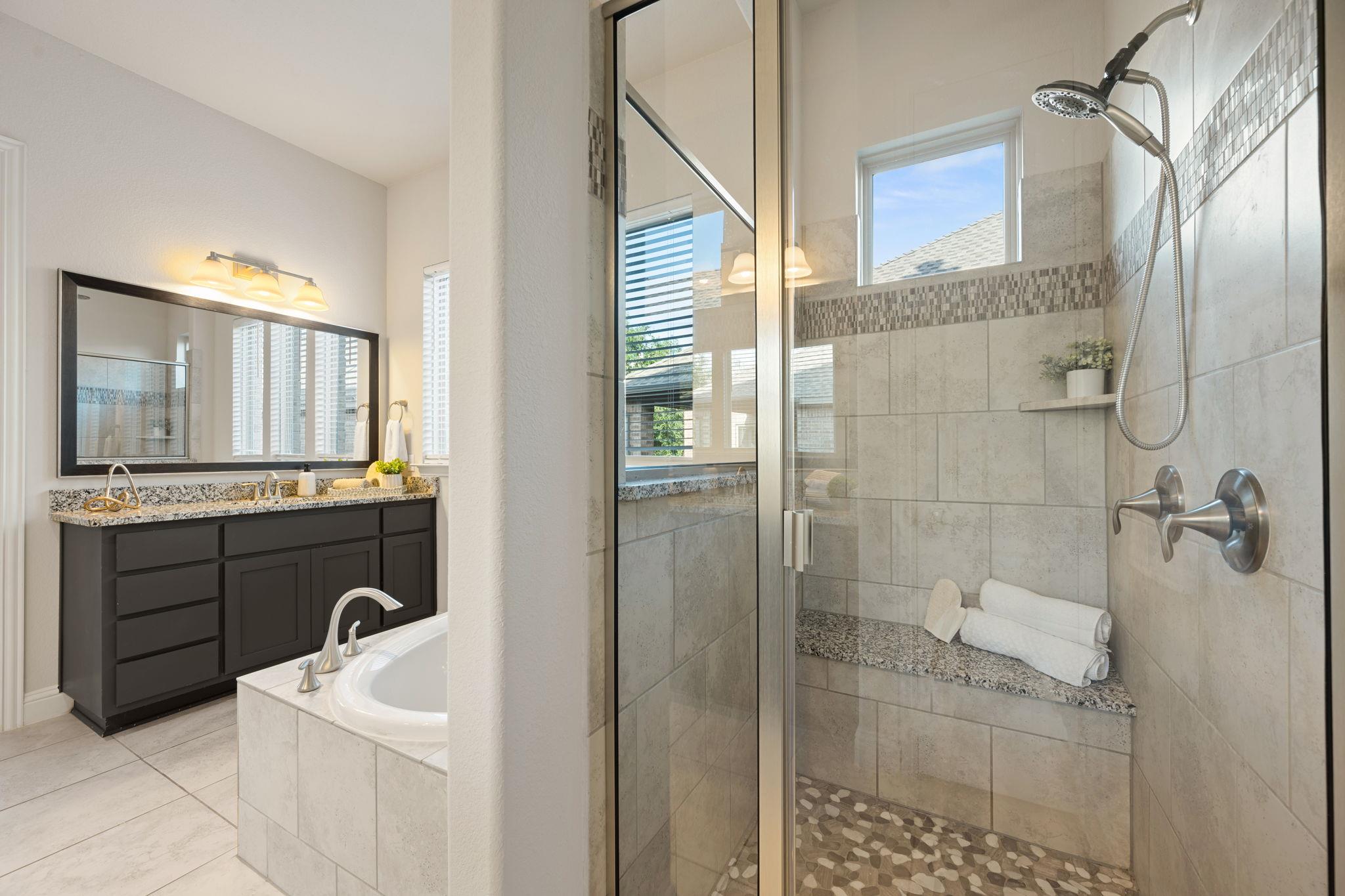 2433 Carretera Dr, Leander, TX 78641
