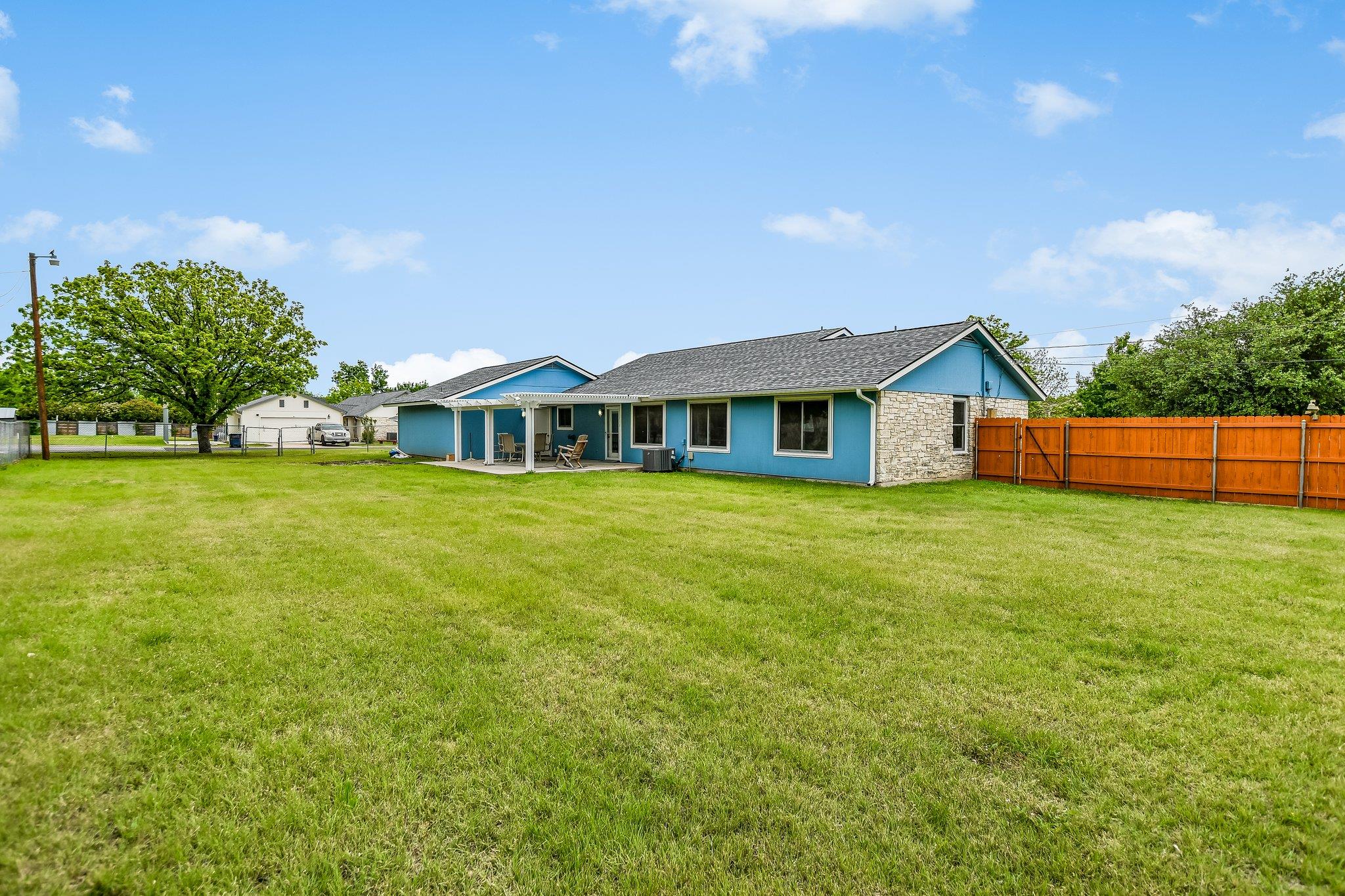 50401 Indian Creek Dr, Georgetown, TX 78626