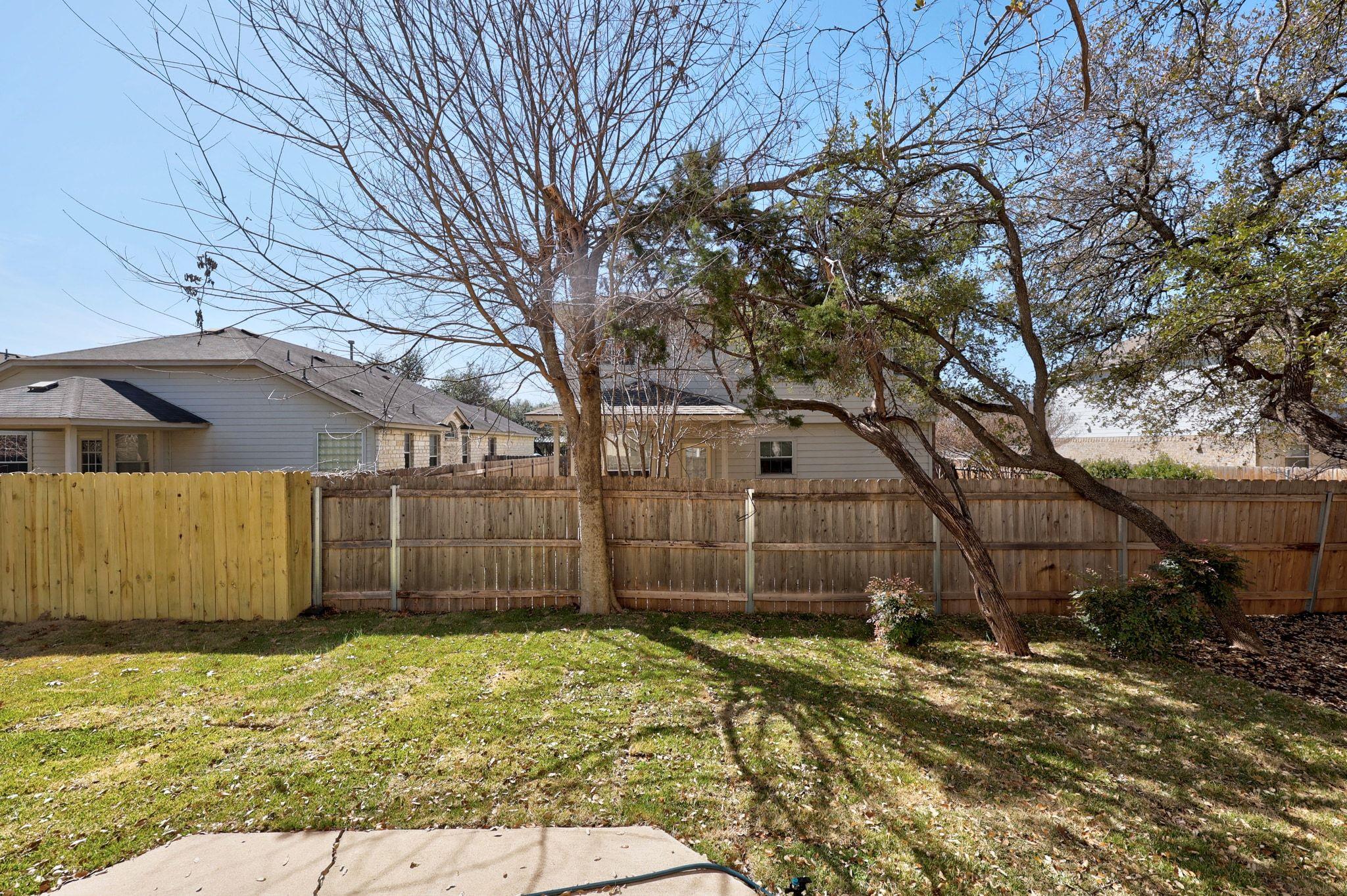 8133 Luling Ln, Austin, TX 78729