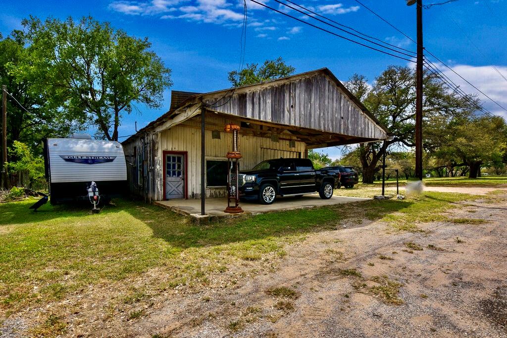 7908 CR 404, Spicewood, TX 78669