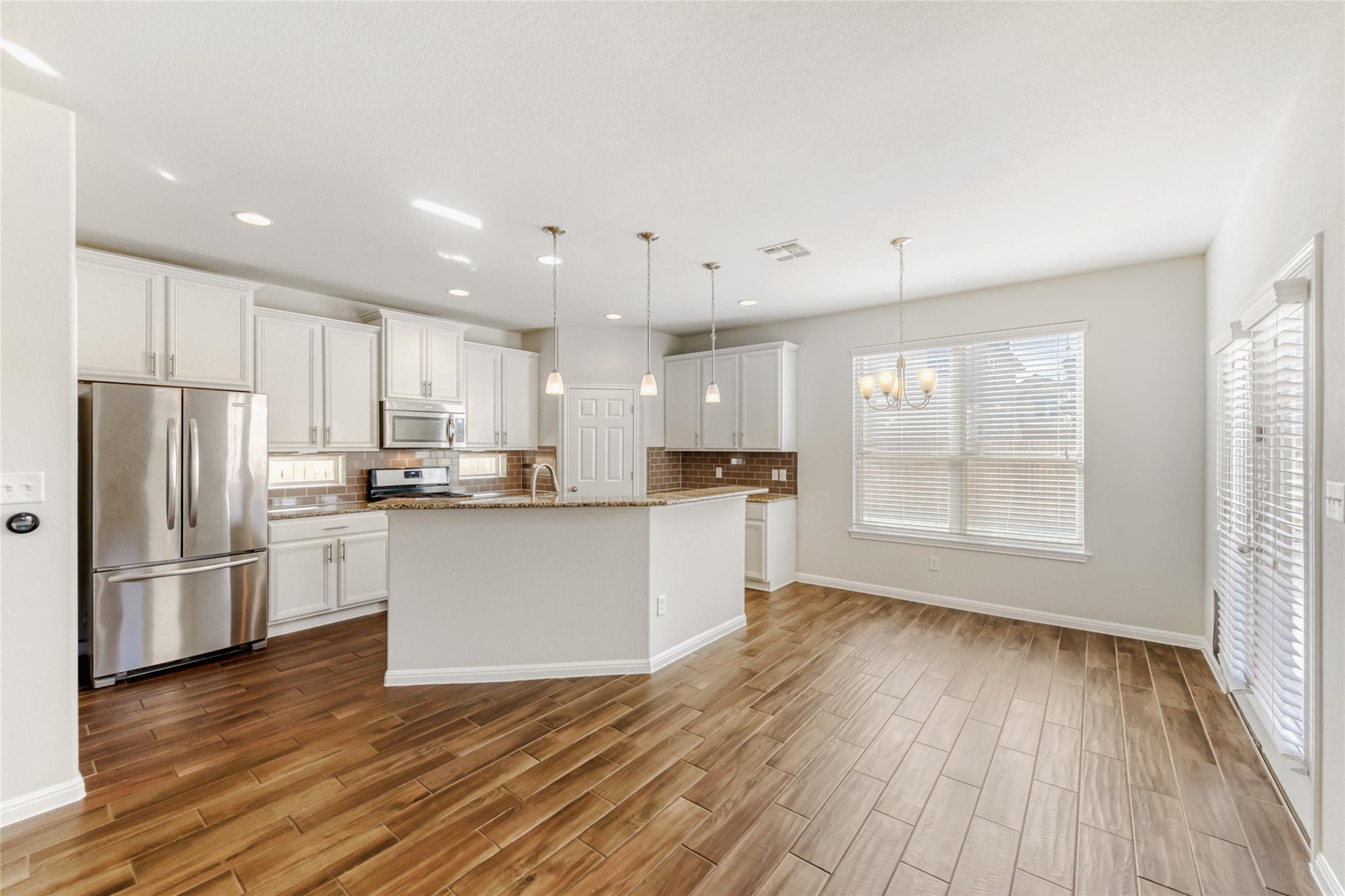 1401 Little Elm Trl # 210, Cedar Park, TX 78613