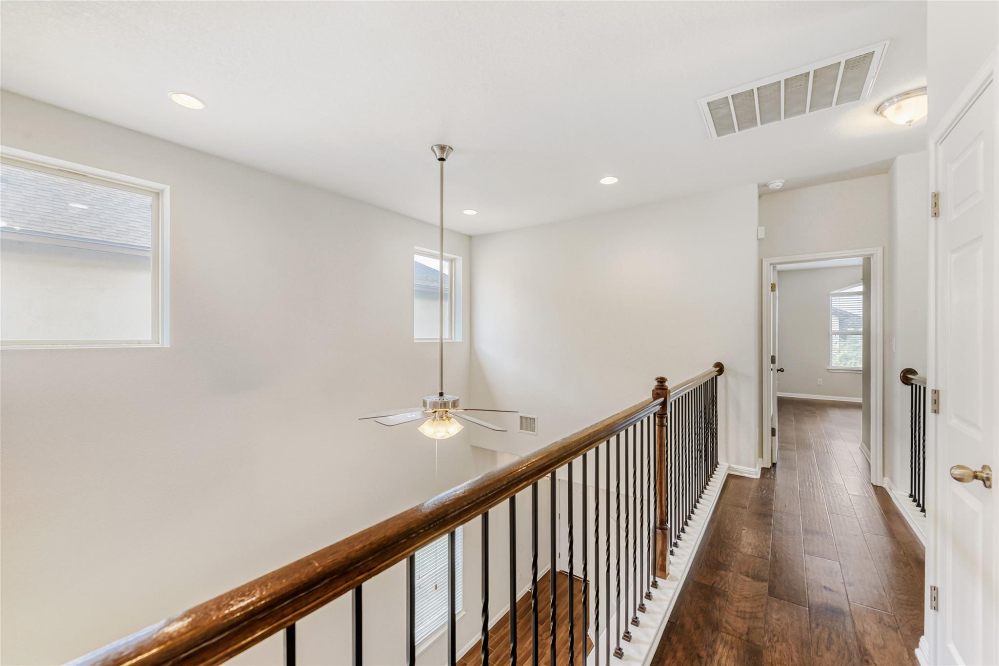 1401 Little Elm Trl # 210, Cedar Park, TX 78613