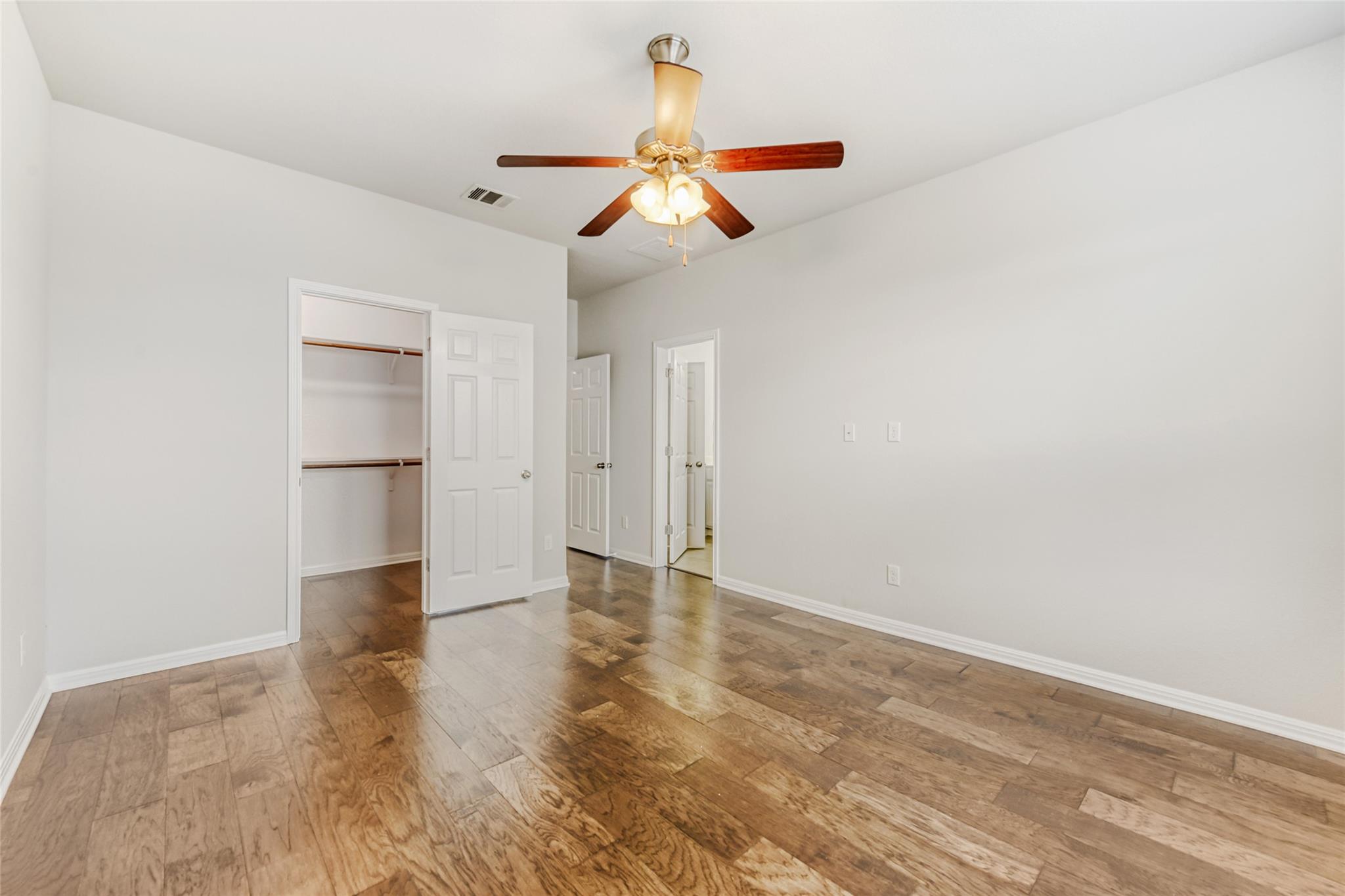 1401 Little Elm Trl # 210, Cedar Park, TX 78613