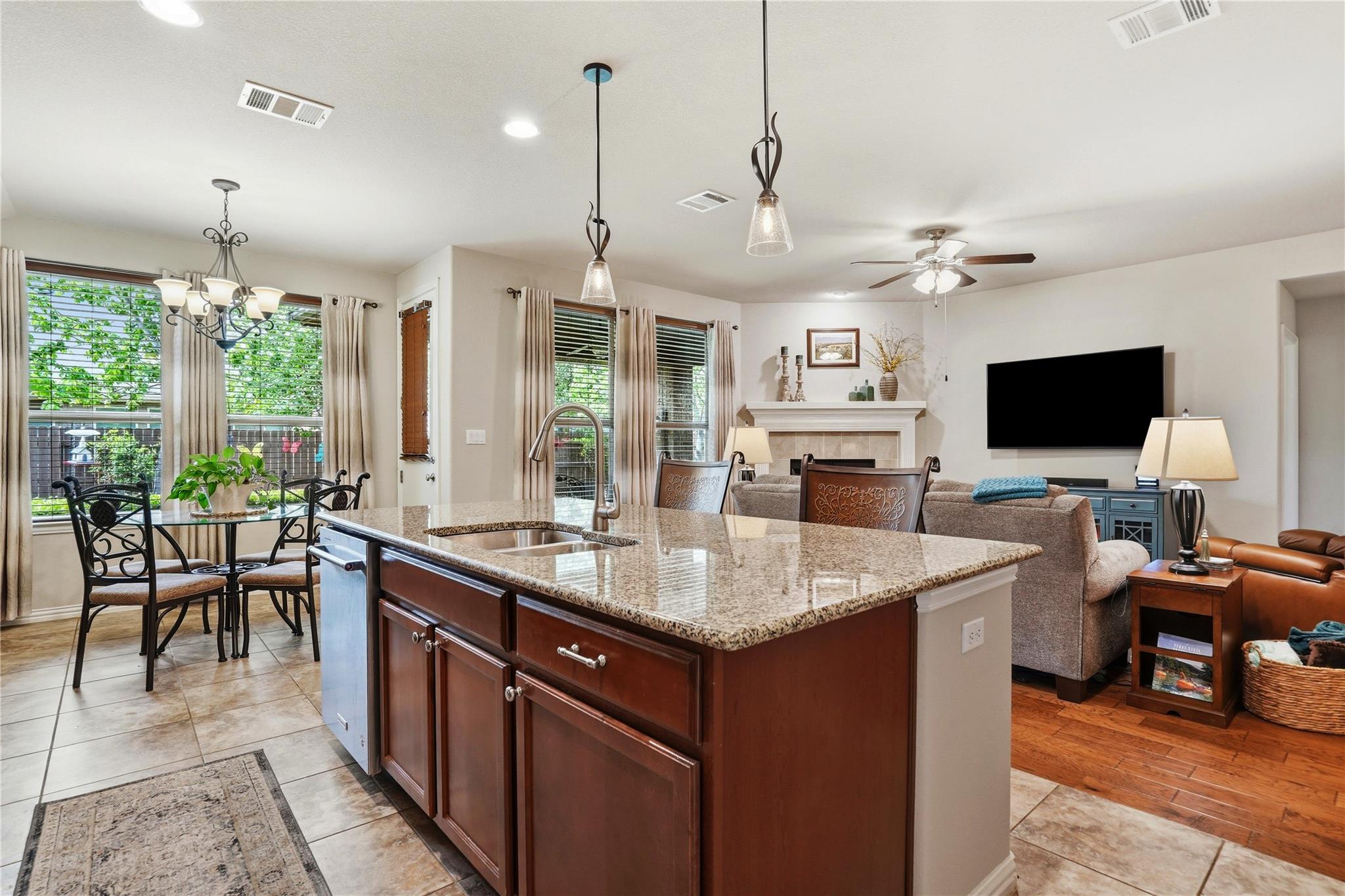 4134 Kingsley Ave, Round Rock, TX 78681