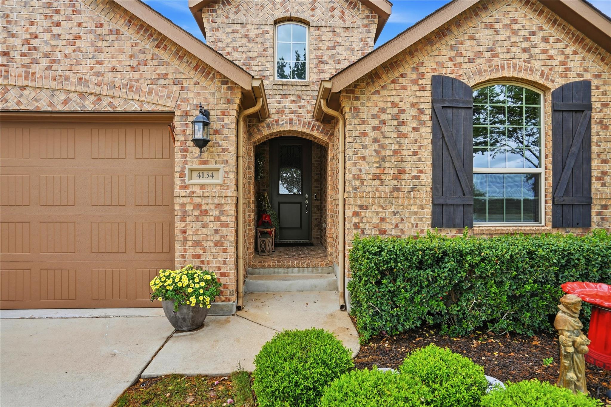 4134 Kingsley Ave, Round Rock, TX 78681