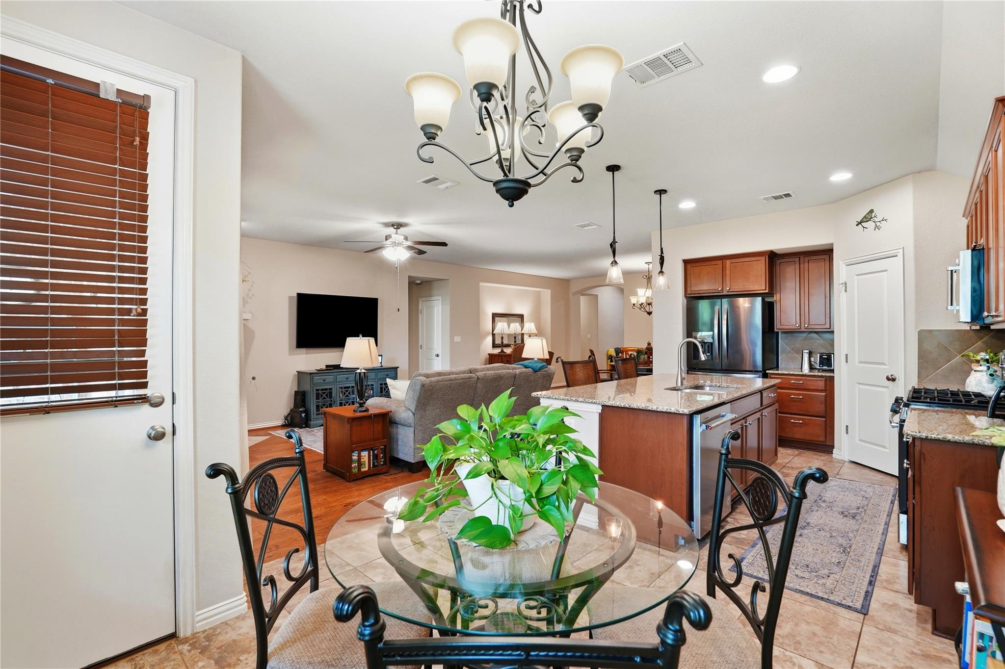 4134 Kingsley Ave, Round Rock, TX 78681