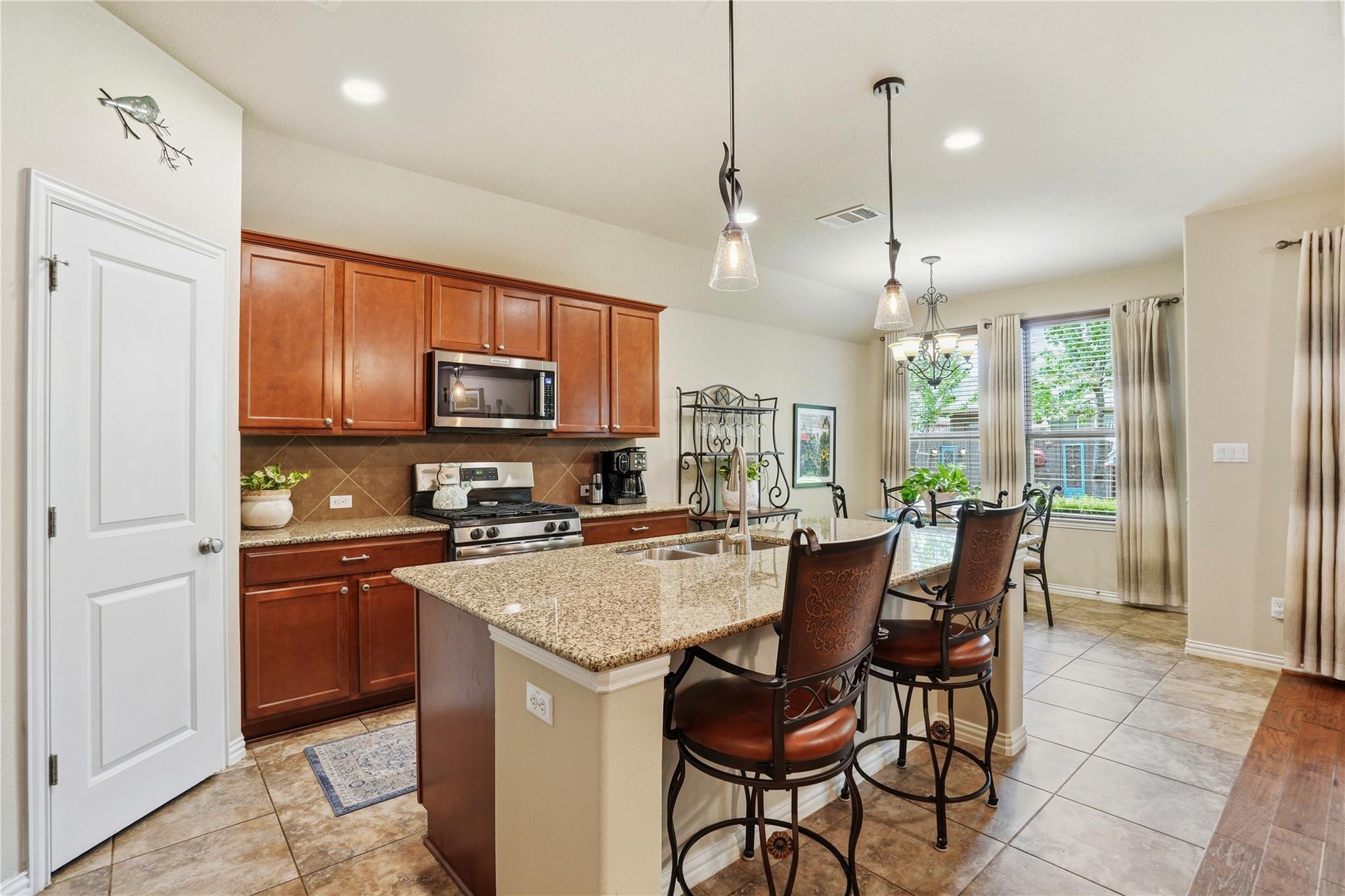 4134 Kingsley Ave, Round Rock, TX 78681