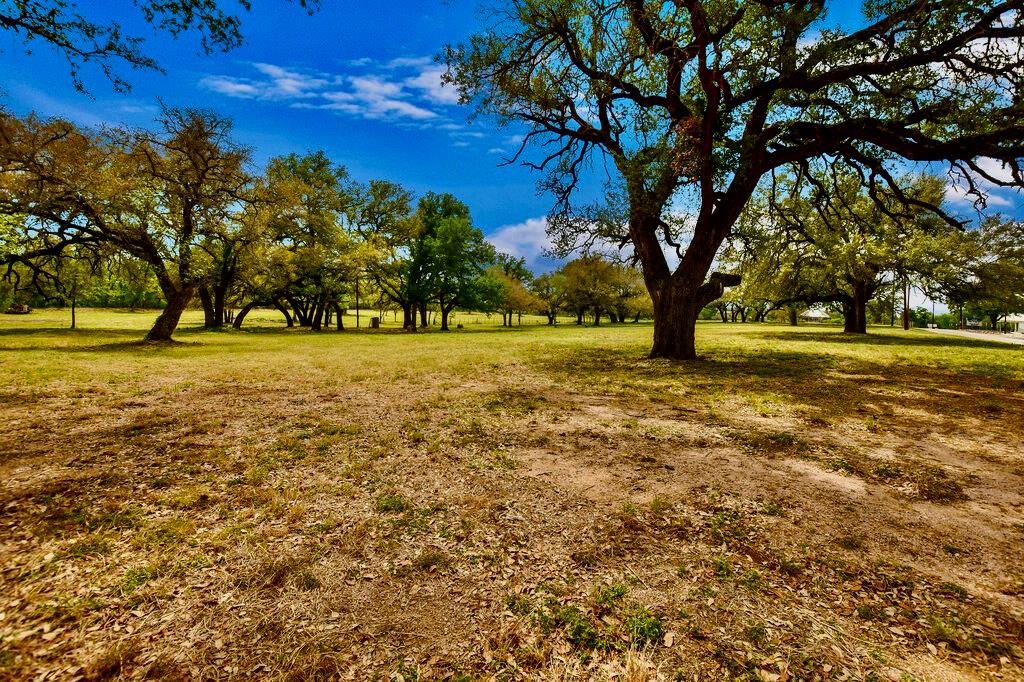 7908 CR 404, Spicewood, TX 78669