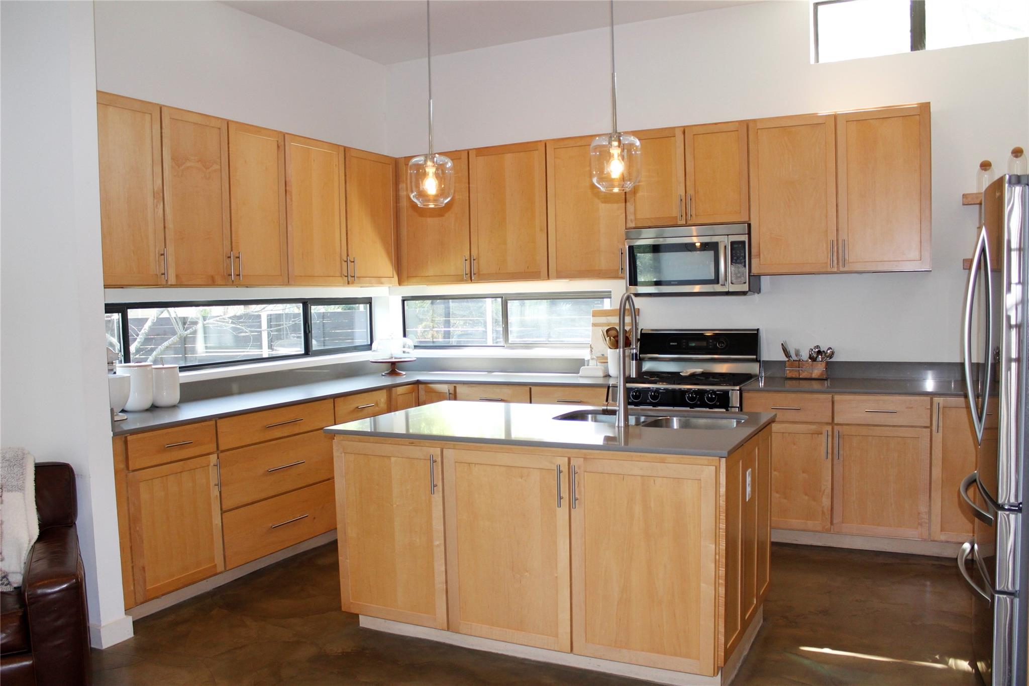 3700 Garden Villa Ln # 1, Austin, TX 78704