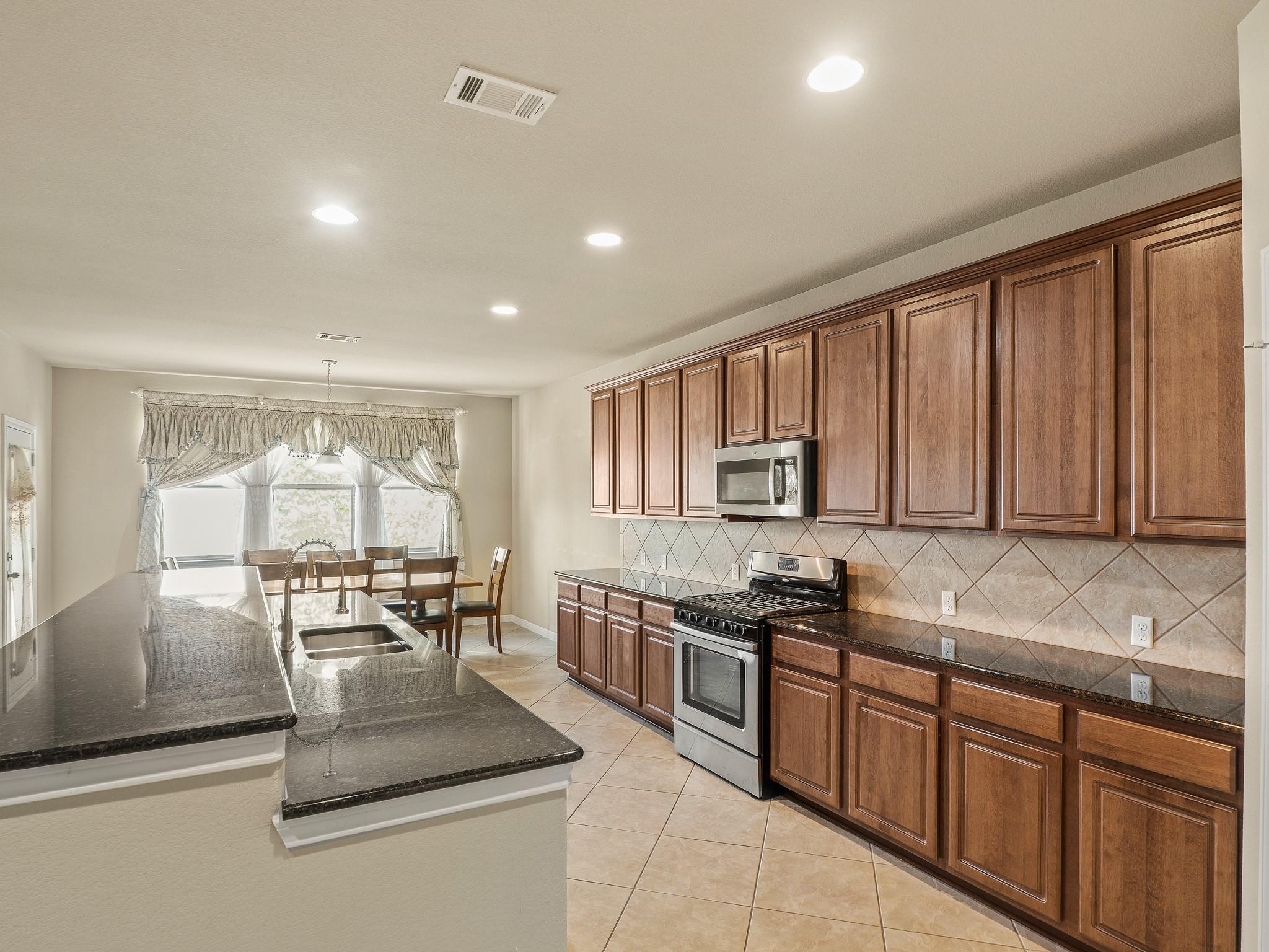 17805 Silent Harbor Loop, Pflugerville, TX 78660