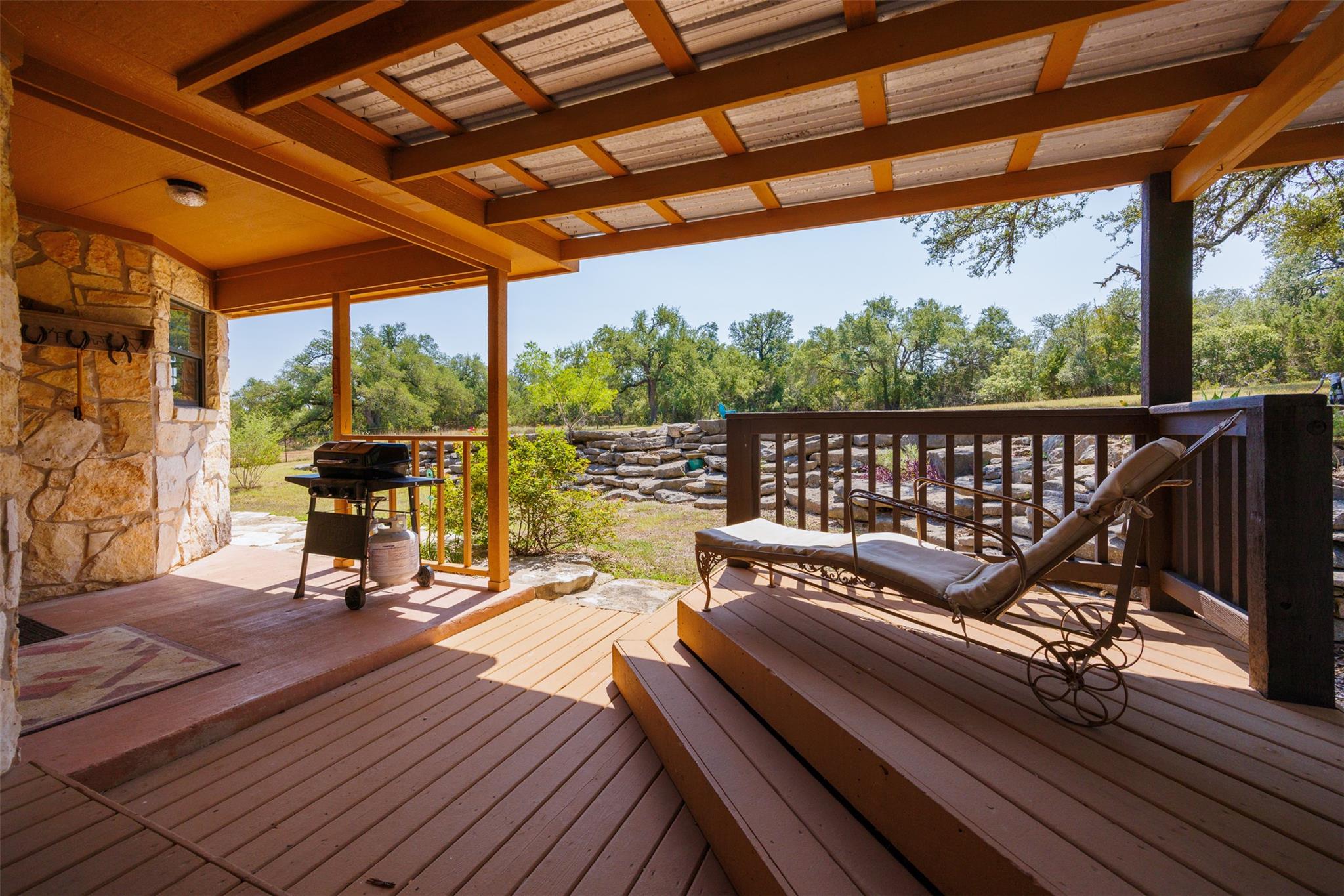 10621 Fm 150 W, Driftwood, TX 78619