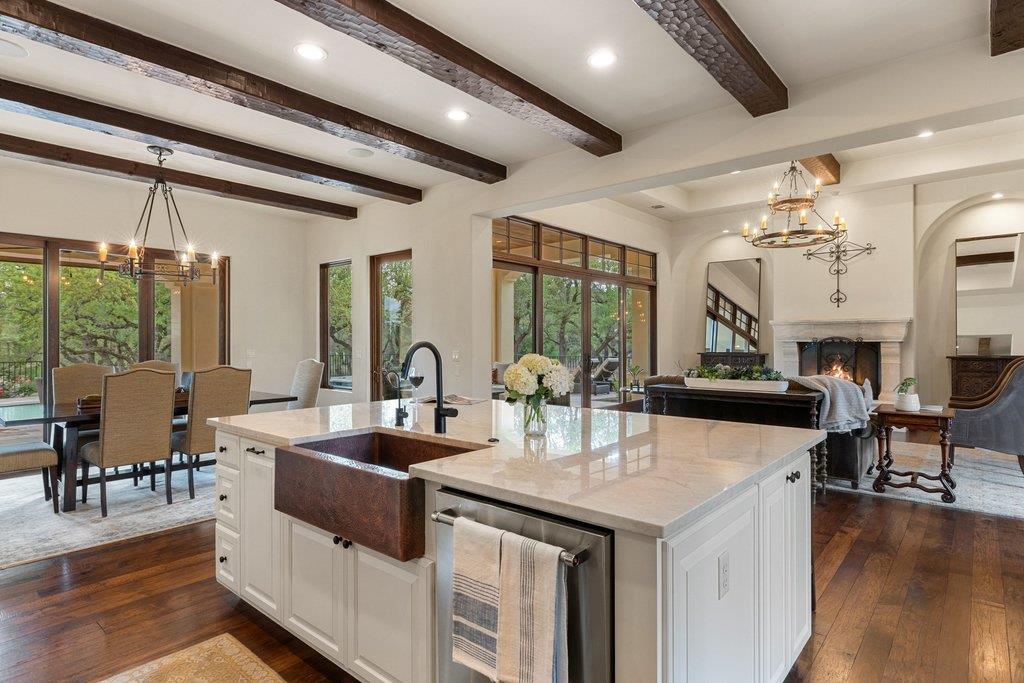 17113 Flagler Dr, Austin, TX 78738