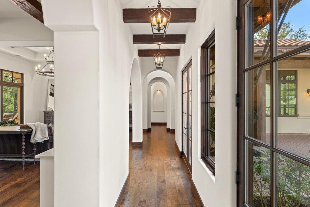 17113 Flagler Dr, Austin, TX 78738